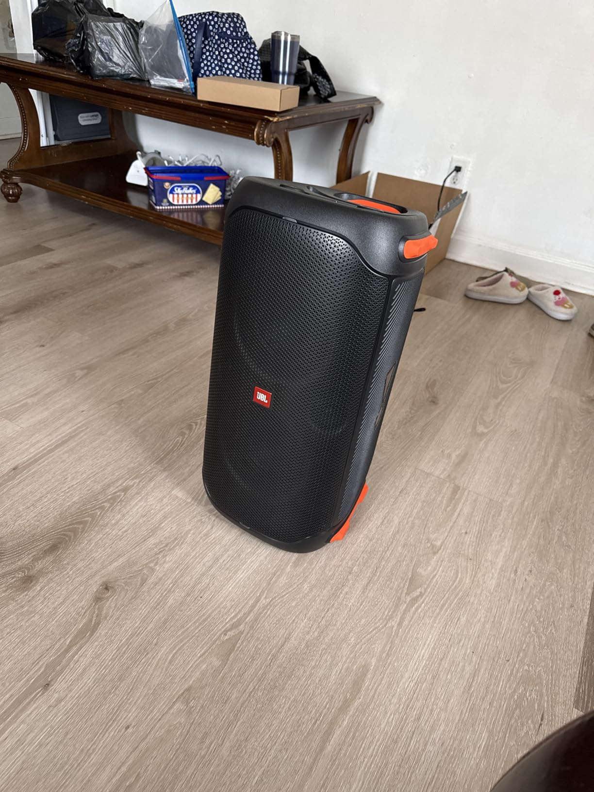 JBL PartyBox 110 - Portable Party Speaker with Built-in Lights, Powerful Sound and deep bass, Black customer photo 2