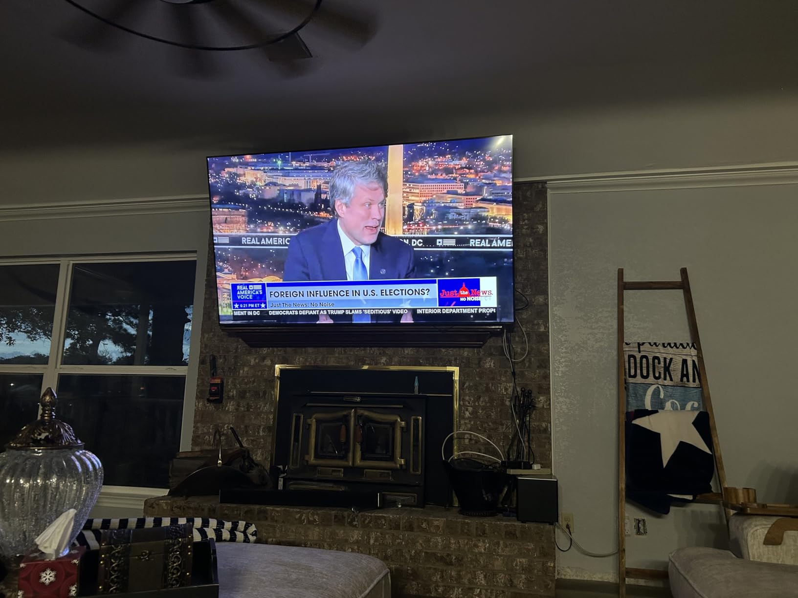 Samsung 65-Inch Class Neo QLED 4K QN80F Series, Vision AI, Mini LED Smart TV (2025 Model, 65QN80F) Neo Quantum HDR, Object Tracking Sound Lite w/Dolby Atmos, NQ4 AI Gen2 Processor, Alexa Built-in customer photo 2