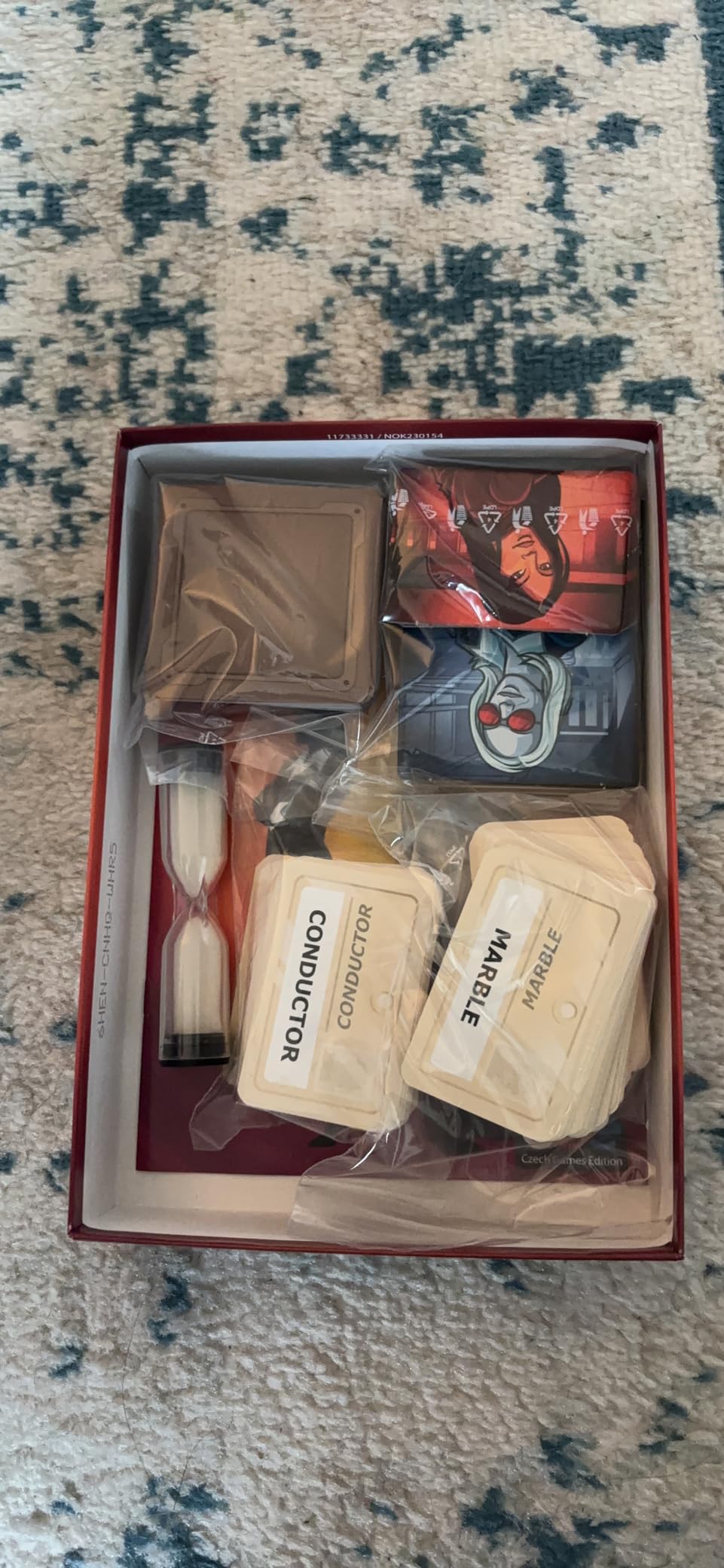 CGE Codenames Board Game (2nd Edition) The Top Secret Word Association Party Game for Friends & Family Game Nights, 4+ Players customer photo 1