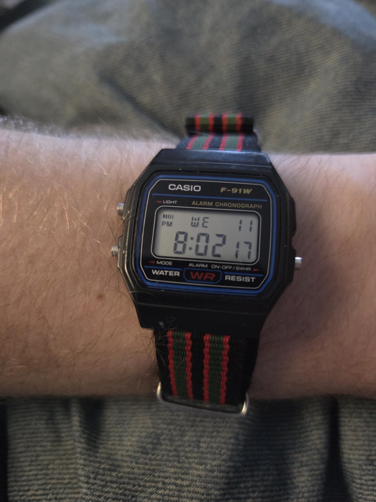 F91W Series | Digital Watch | Water Resistant | LED Light | 1/100 SEC Stopwatch | Regular Time Keeping (HR, Min, SEC, PM, Date, Day) | Daily Alarm | Lightweight | 7 Year Battery customer photo 2