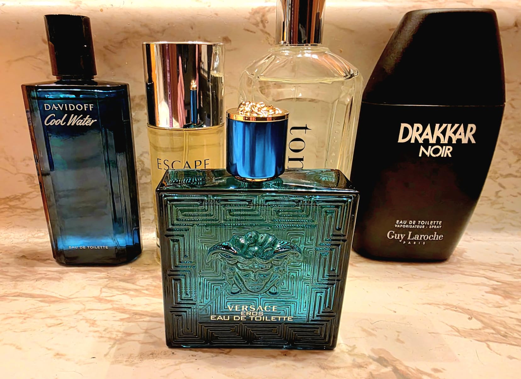 Versace Eros for Men 3.4 oz Eau de Toilette Spray customer photo 2