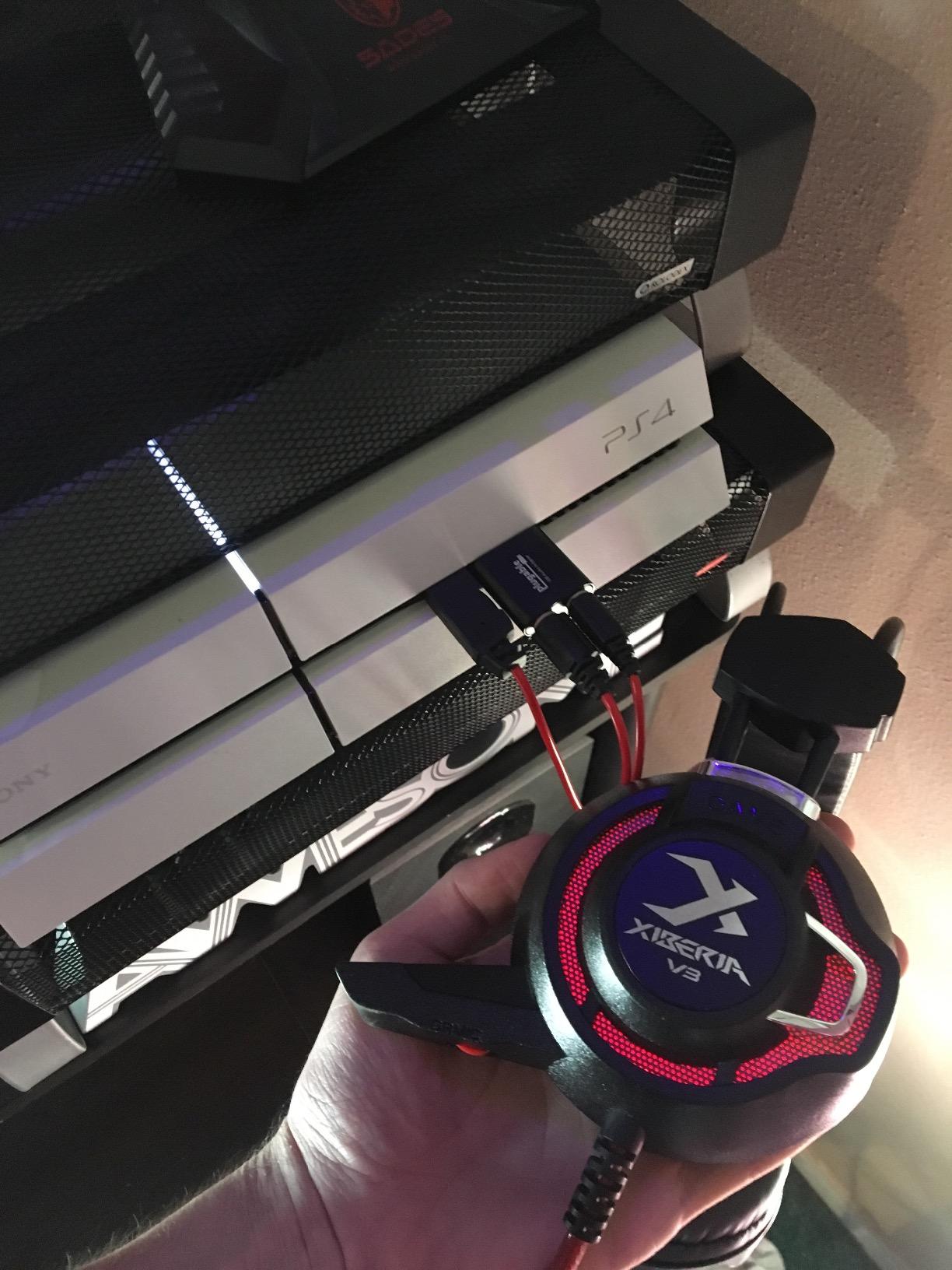 Plugable USB Audio Adapter with 3.5mm Speaker-Headphone and Microphone Jack, Add an External Stereo Sound Card to Any PC, Compatible with Windows, Mac, and Linux - Driverless customer photo 1