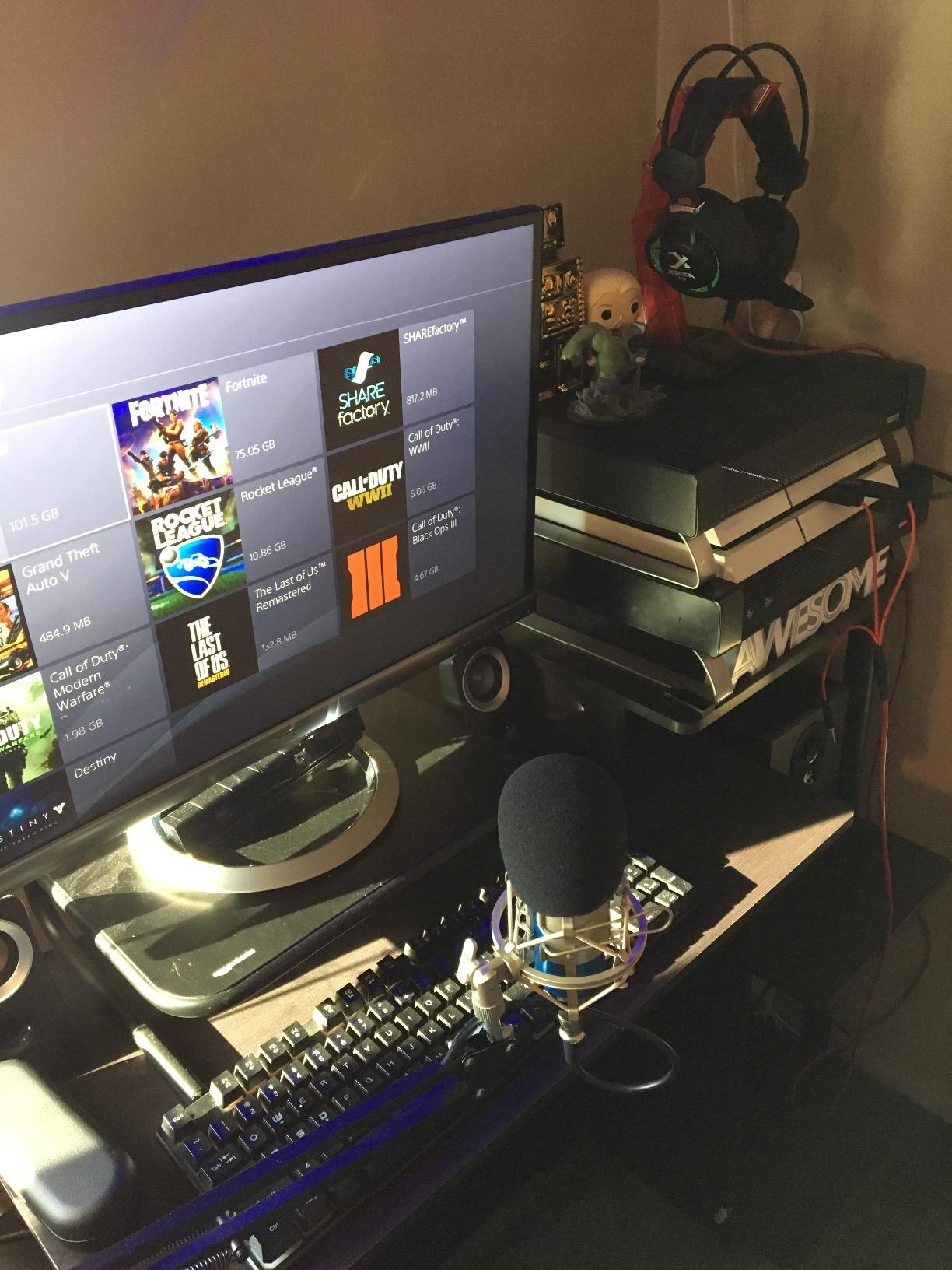 Plugable USB Audio Adapter with 3.5mm Speaker-Headphone and Microphone Jack, Add an External Stereo Sound Card to Any PC, Compatible with Windows, Mac, and Linux - Driverless customer photo 2