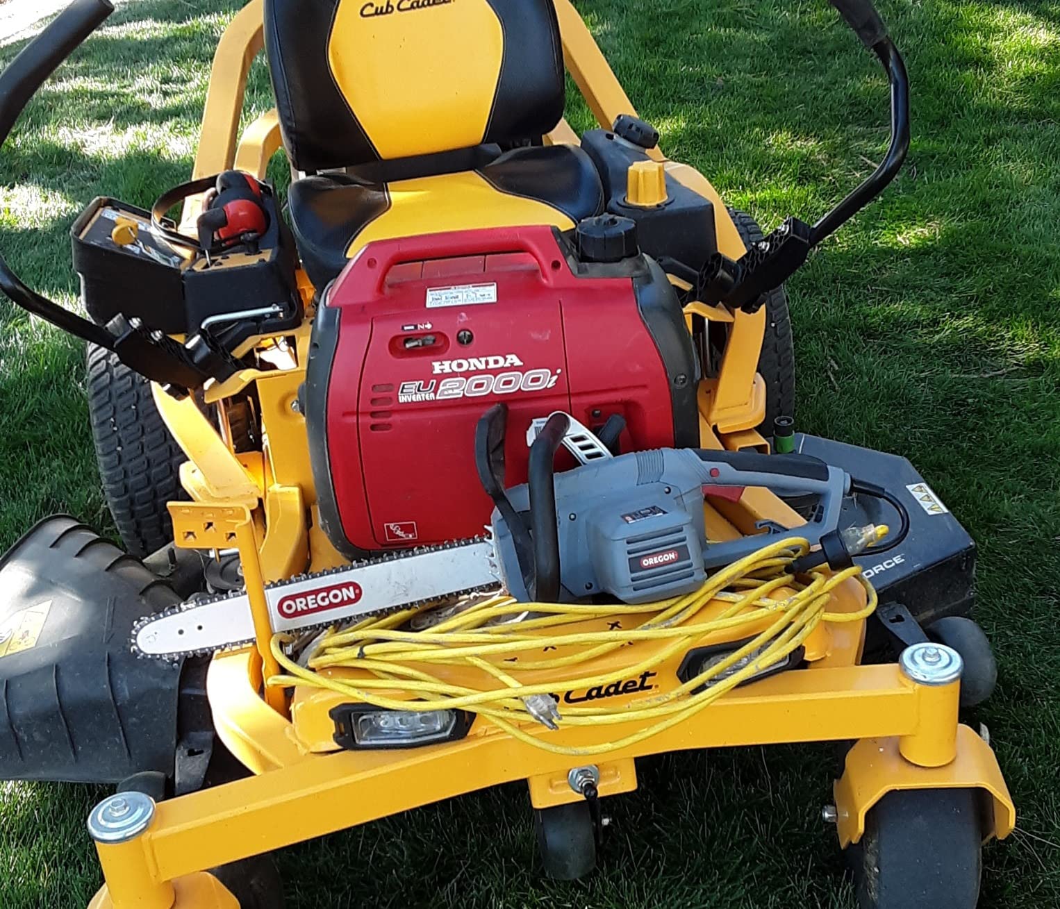 Oregon CS1500 Self-Sharpening Electric Chain Saw customer photo 1