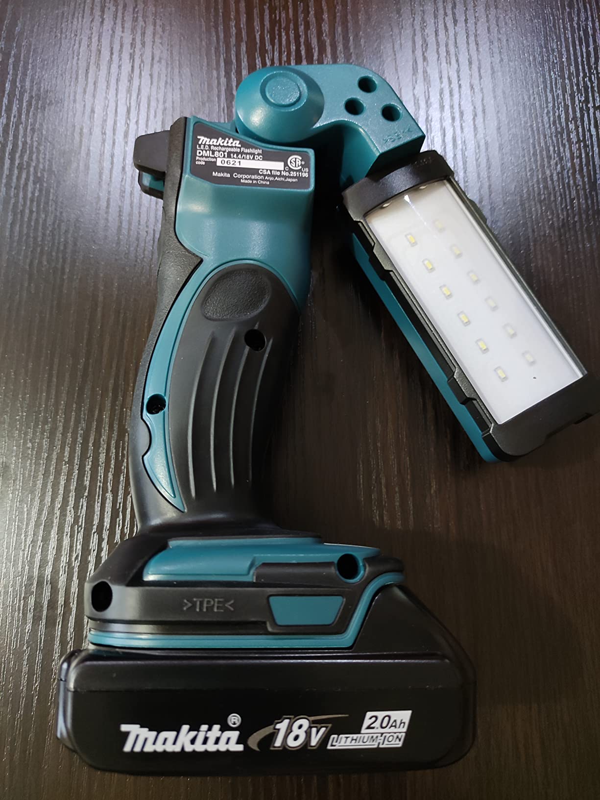 DML801 18V LXT Lithium-Ion Cordless 12 L.E.D. Flashlight - Jobsite Light customer photo 1