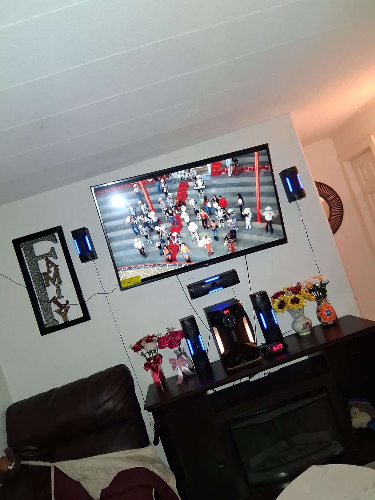 Rockville HTS56 1000W 5.1 Channel Home Theater System, Bluetooth, USB, 8