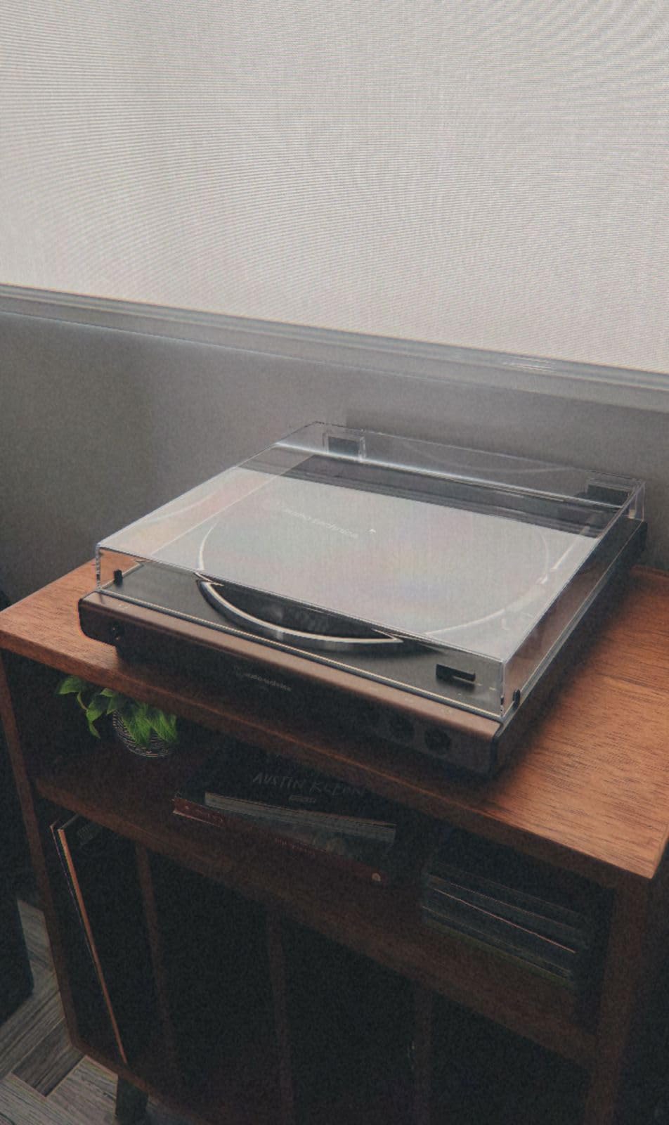 Audio-Technica AT-LP60X-BK Fully Automatic Belt-Drive Stereo Turntable, Black, Hi-Fi, 2 Speed, Dust Cover, Anti-Resonance, Die-Cast Aluminum Platter customer photo 2