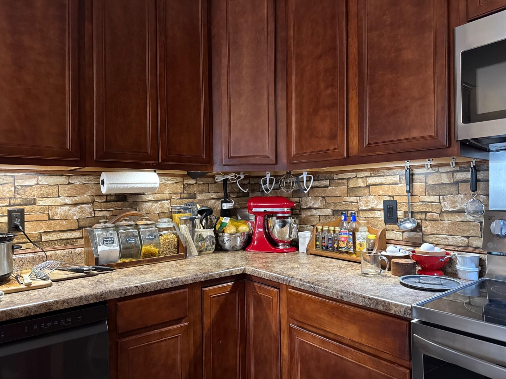 Value Bundle Artisan Series 5 Quart Tilt-Head Stand Mixer with Included Flex Edge Beater, KSM150FEER, Empire Red customer photo 1