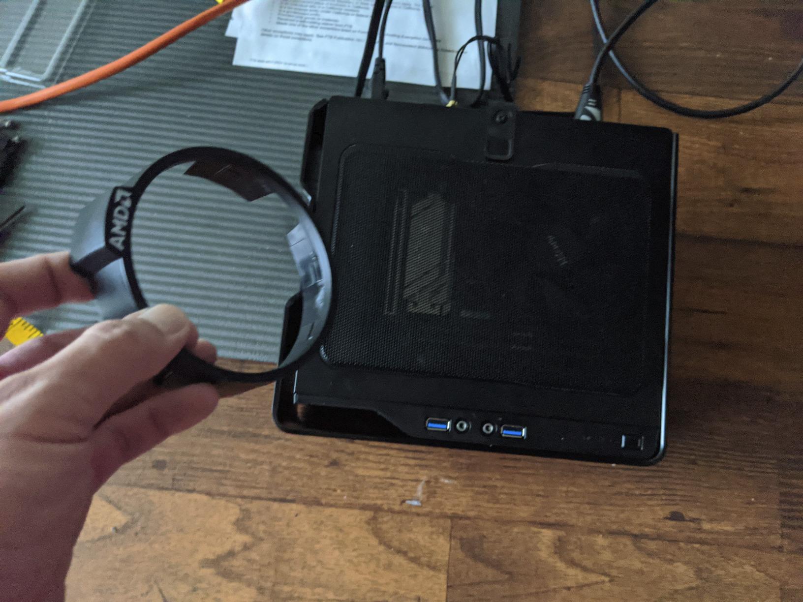 Ryzen 3 3200G 4-core unlocked desktop processor with Radeon Graphics customer photo 2