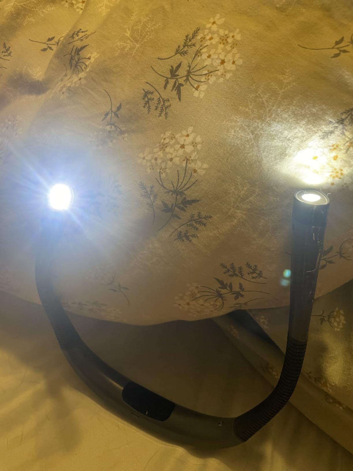 Glocusent Book Light, 3-Color & 6-Brightness Reading Light, Bendable Neck Light, 80-hr Lasting Rechargeable Book Light, Perfect Reading Lights for Books in Bed customer photo 2