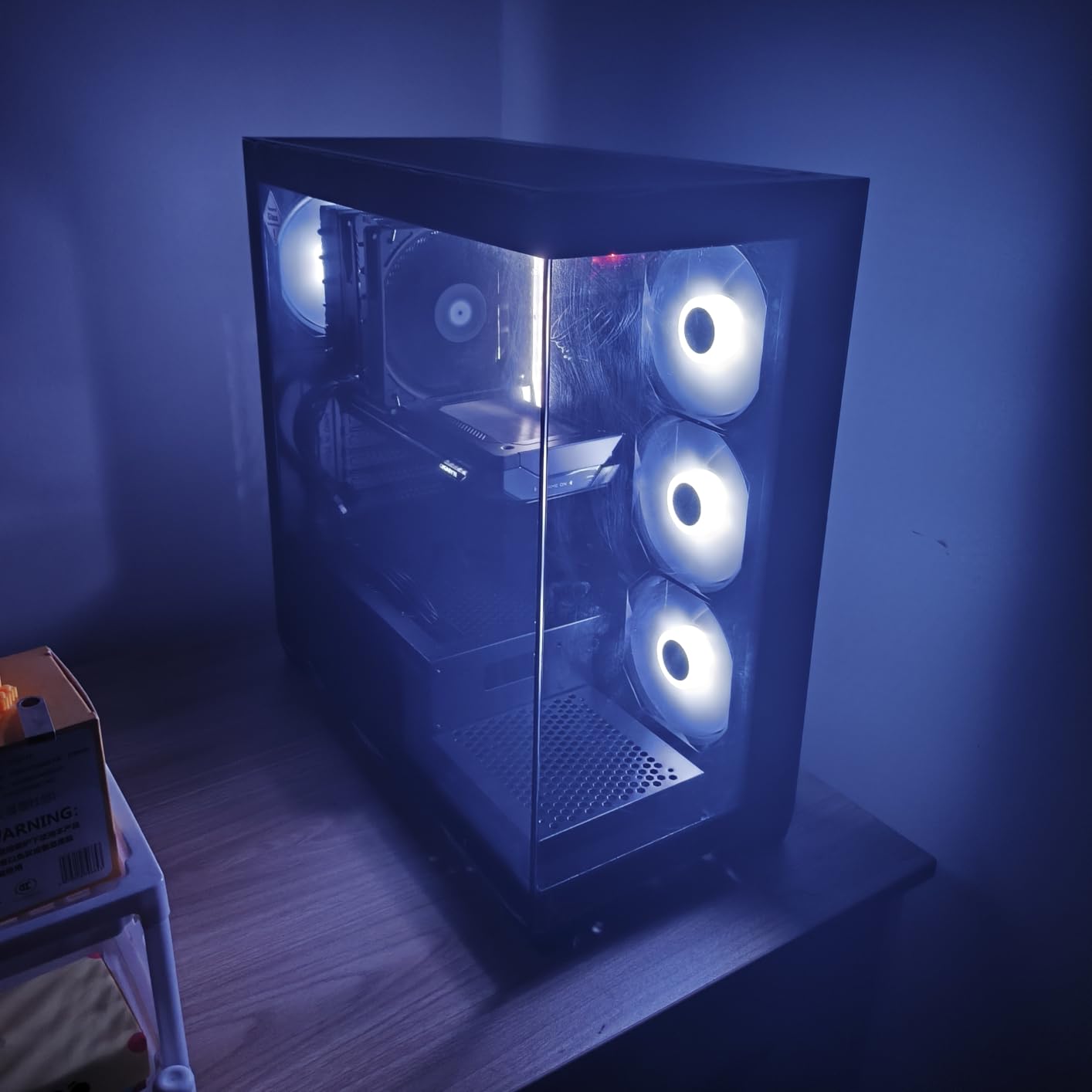 GIGABYTE B650 Eagle AX AM5 LGA 1718 AMD B650 ATX Motherboard, DDR5, Triple M.2 (1x PCIe 5.0 M.2 + 2X PCIe 4.0 M.2), USB 3.2 Gen2x2 Type-C, AMD Wi-Fi 6E, Realtek GbE LAN customer photo 1