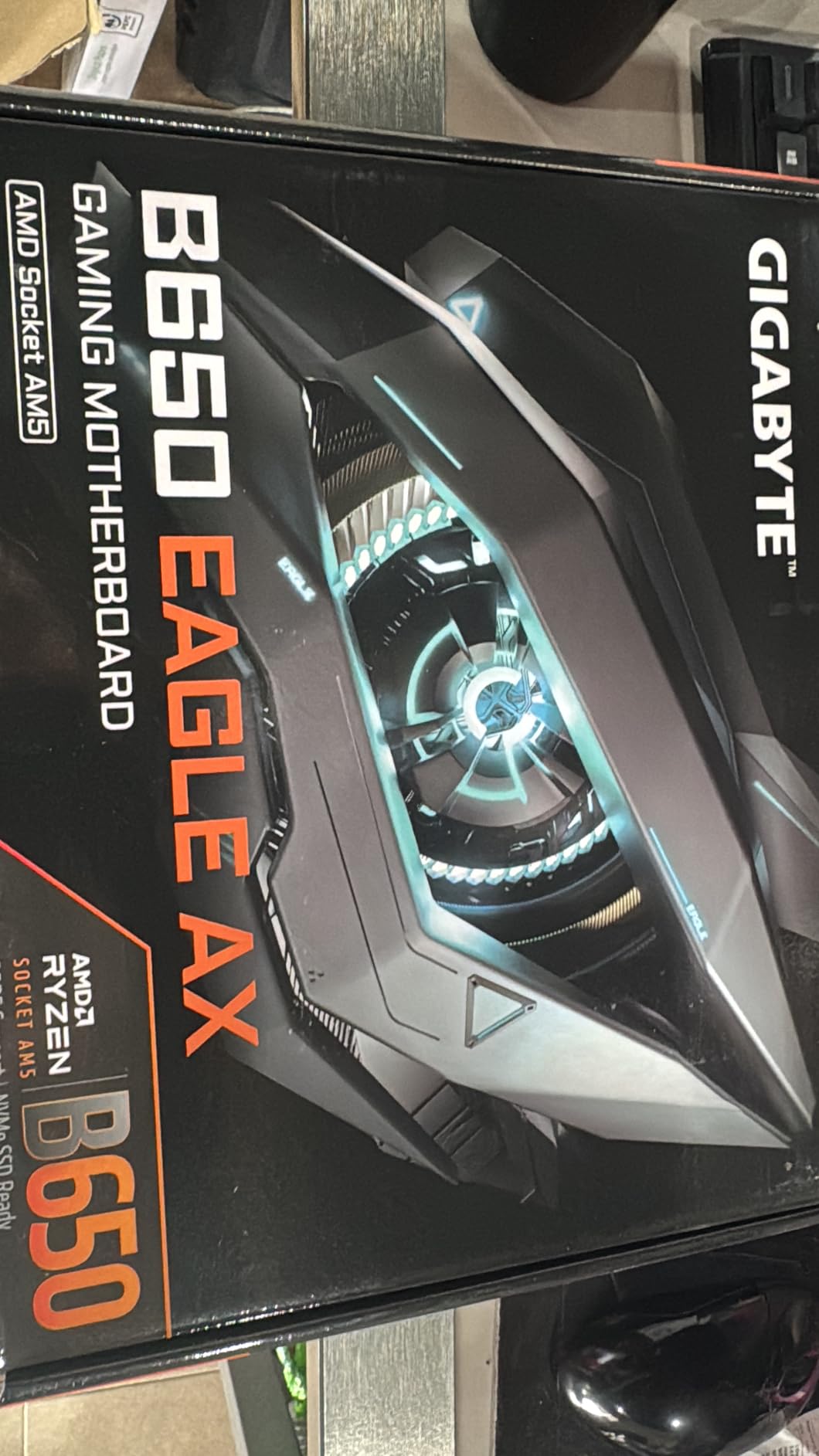 GIGABYTE B650 Eagle AX AM5 LGA 1718 AMD B650 ATX Motherboard, DDR5, Triple M.2 (1x PCIe 5.0 M.2 + 2X PCIe 4.0 M.2), USB 3.2 Gen2x2 Type-C, AMD Wi-Fi 6E, Realtek GbE LAN customer photo 2