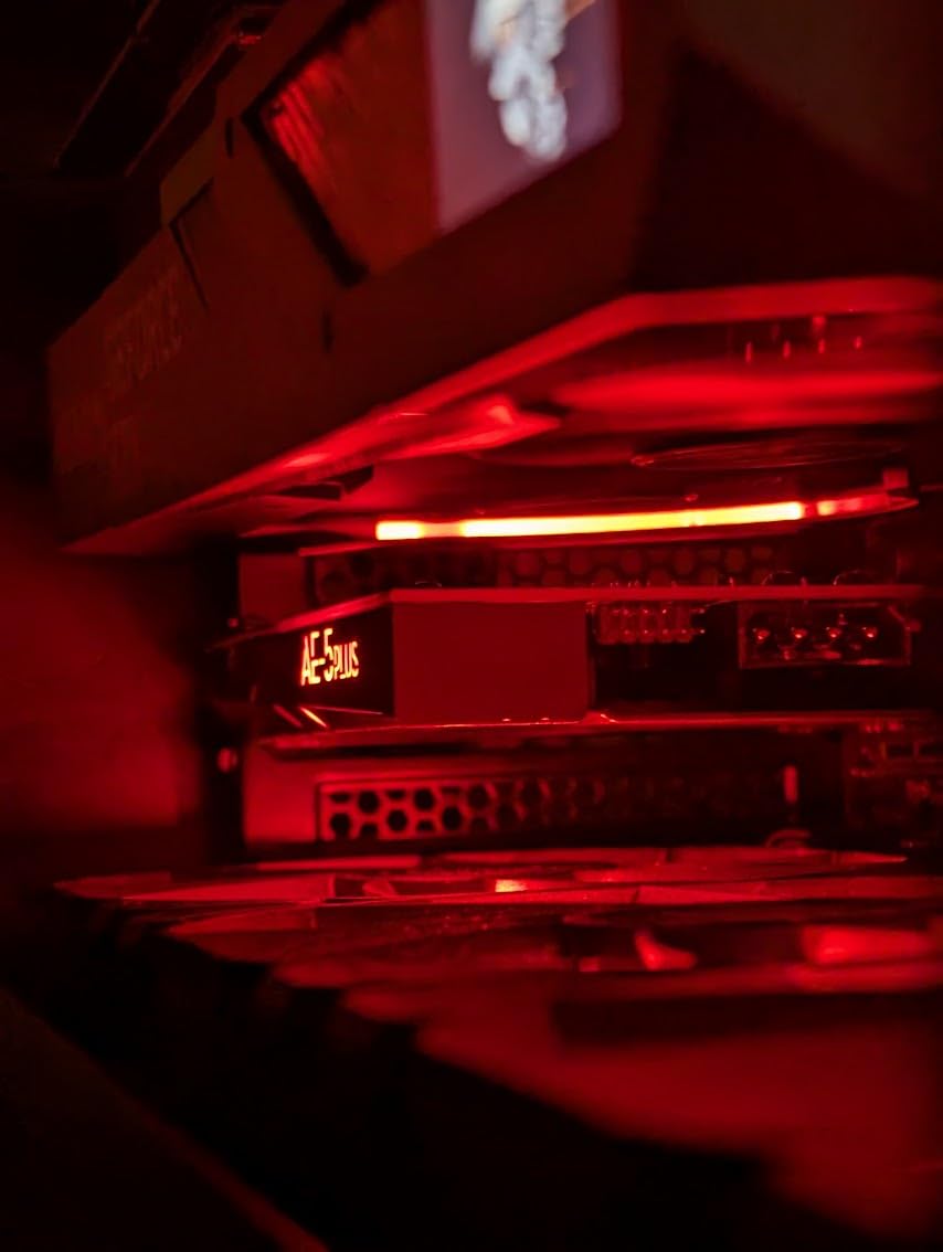 Creative Sound BlasterX AE-5 Plus SABRE32-class Hi-res 32-bit/384 kHz PCIe Gaming Sound Card and DAC with Dolby Digital and DTS, Xamp Discrete Headphone Bi-amp, Up to 122dB SNR, RGB Lighting System customer photo 2