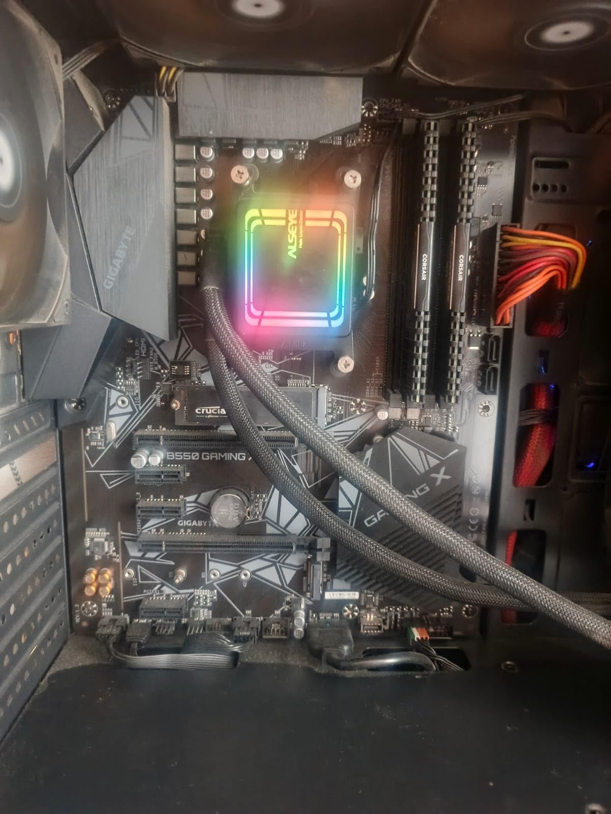 GIGABYTE B550 Gaming X V2 AMD AM4 ATX Motherboard, Supports Ryzen 5000/4000/3000 Series Processors, DDR4, 10+3 Power Phase, 2X M.2, PCIe 4.0, Front USB-C, GbE LAN, Q-Flash Plus, RGB Fusion customer photo 2