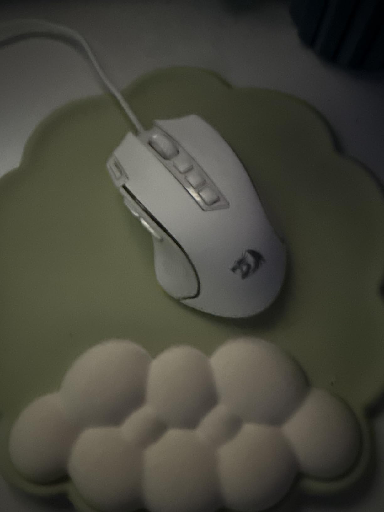 Redragon M612 Predator RGB Gaming Mouse, 8000 DPI Wired Optical Mouse with 11 Programmable Buttons & 5 Backlit Modes, Software Supports DIY Keybinds Rapid Fire Button customer photo 2