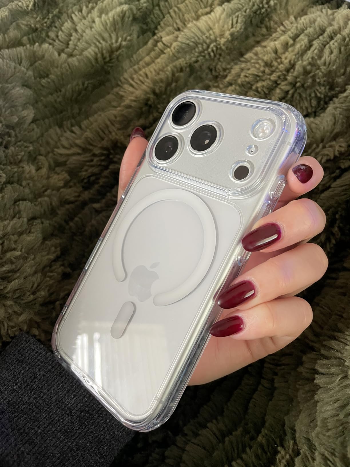 ESR for iPhone 14/iPhone 13 Case, Compatible with MagSafe, Classic Hybrid Magnetic Mobile Phone Case iPhone 14/13 Case, Military Standard, Drop Protection, Clear customer photo 1