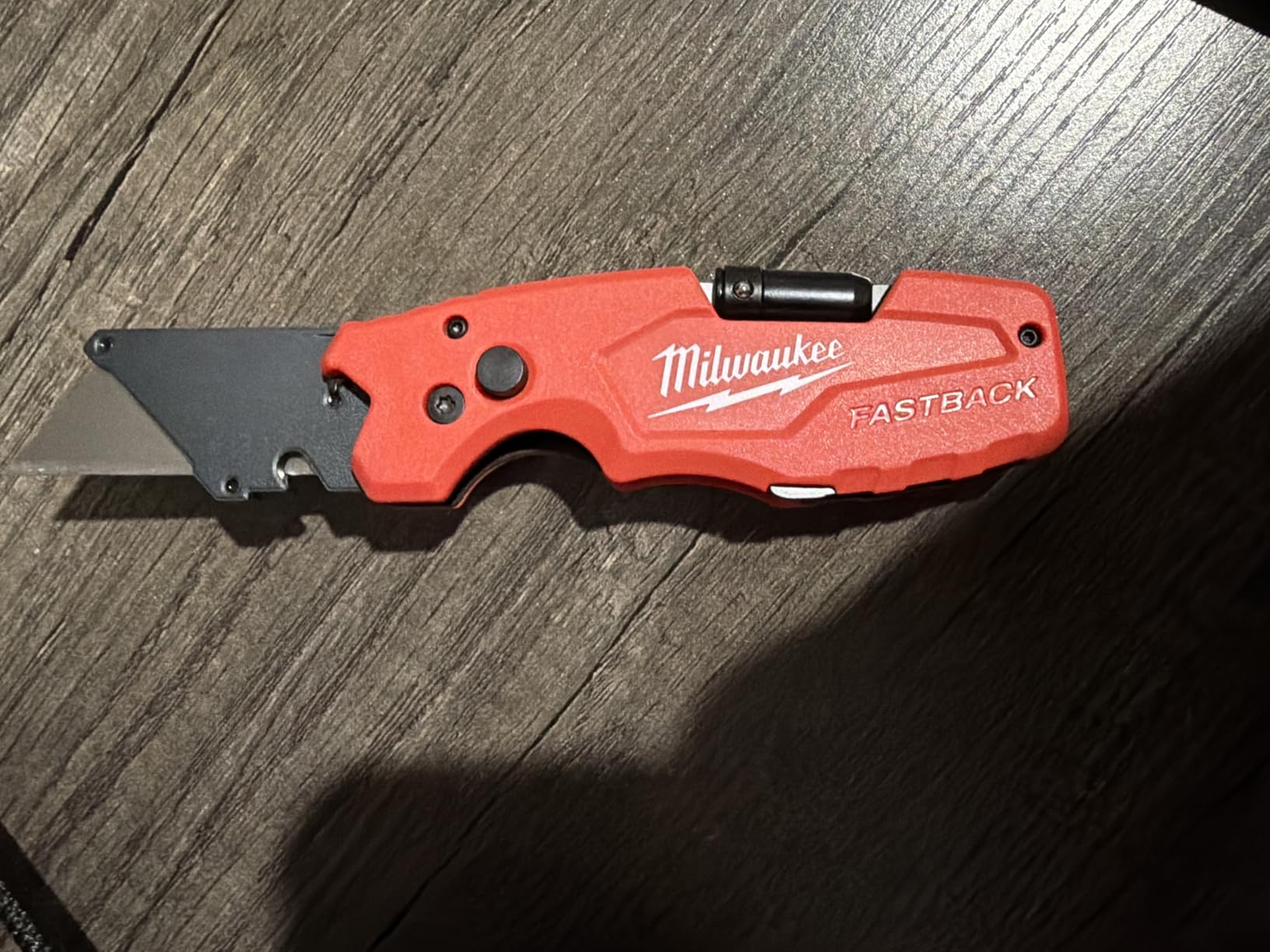 Milwaukee FASTBACK 6-in-1 Utility Knife with Belt Clip customer photo 1