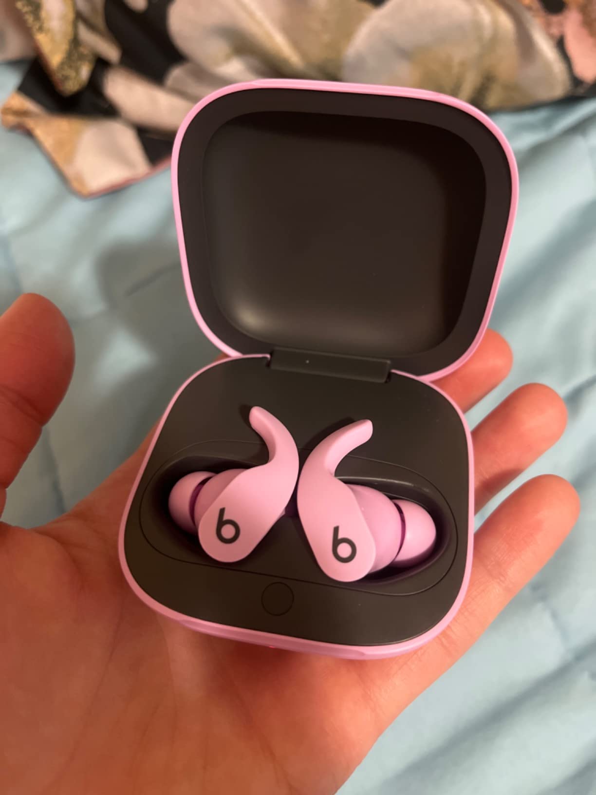 Fit Pro (1st Gen) - True Wireless Noise Cancelling Earbuds - Active Noise Cancelling - Sweat Resistant Earphones, Compatible with Apple & Android, Class 1 Bluetooth - Beats Black customer photo 1