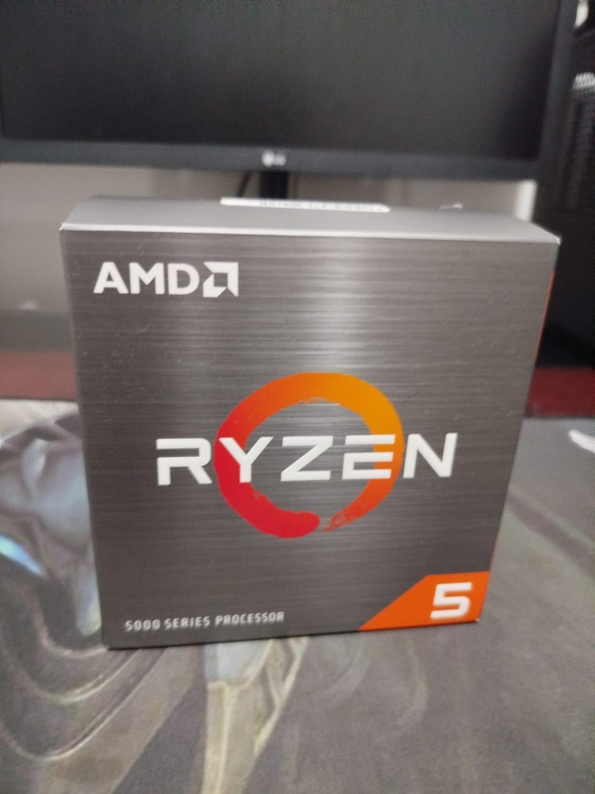 AMD Ryzen 5 5600 6-Core, 12-Thread Unlocked Desktop Processor with Wraith Stealth Cooler customer photo 2