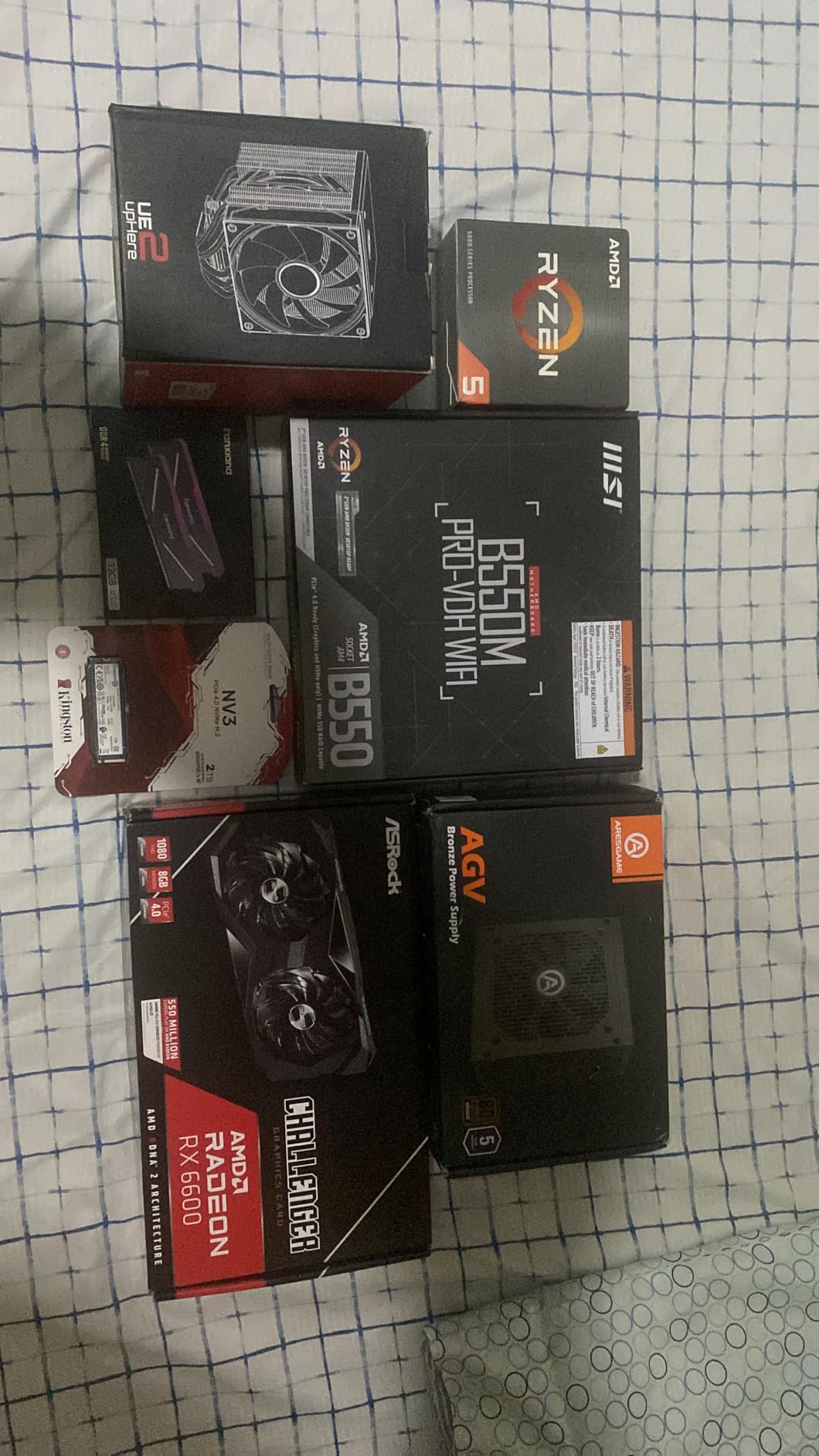 AMD Ryzen 5 5500 6-Core, 12-Thread Unlocked Desktop Processor with Wraith Stealth Cooler customer photo 1