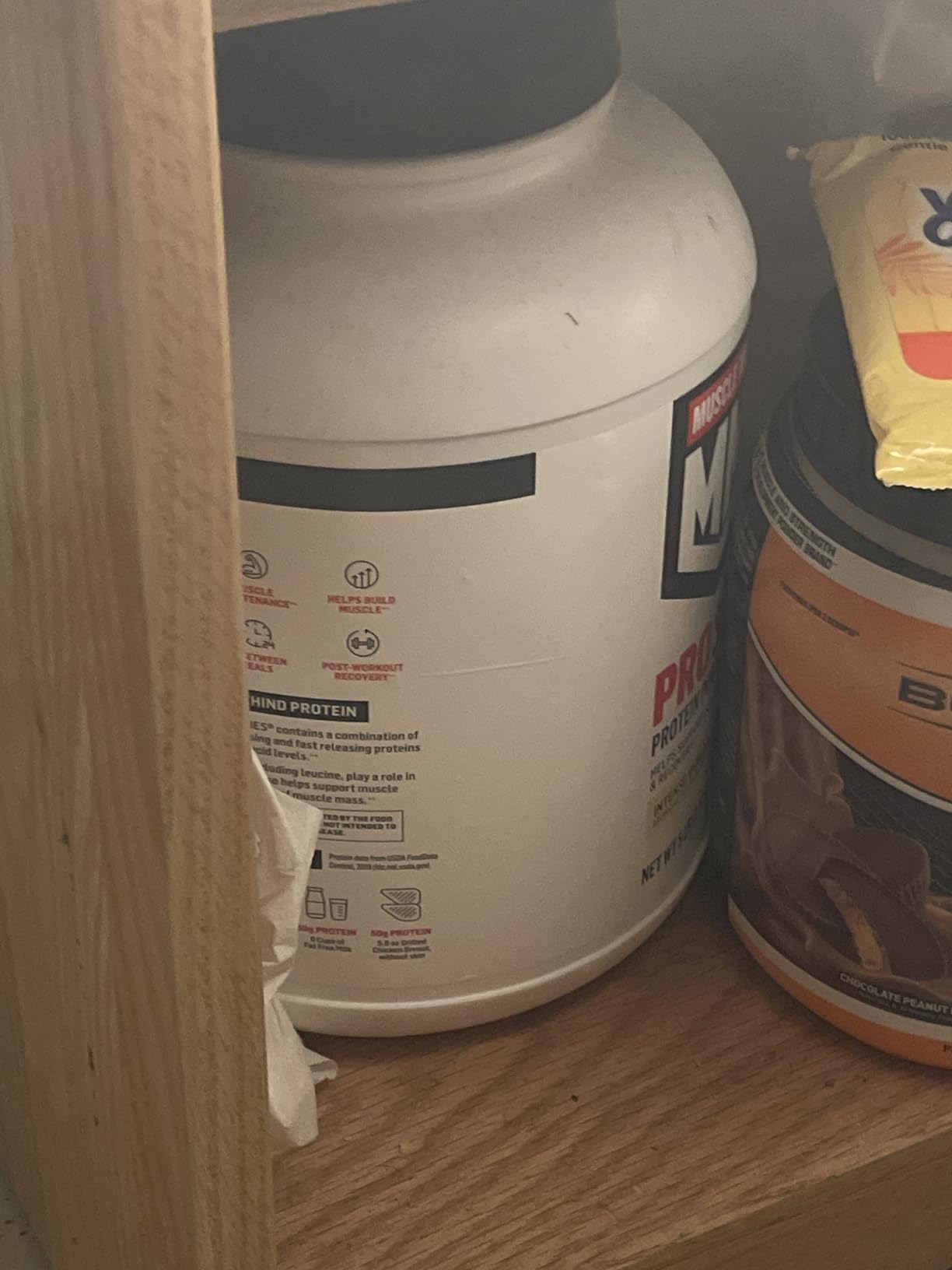 Muscle Milk Pro Series Protein Powder Supplement, Intense Vanilla, 2 Pound, 11 Servings, 50g Protein, 3g Sugar, 20 Vitamins & Minerals, NSF Certified for Sport, Workout Recovery, Packaging May Vary customer photo 1