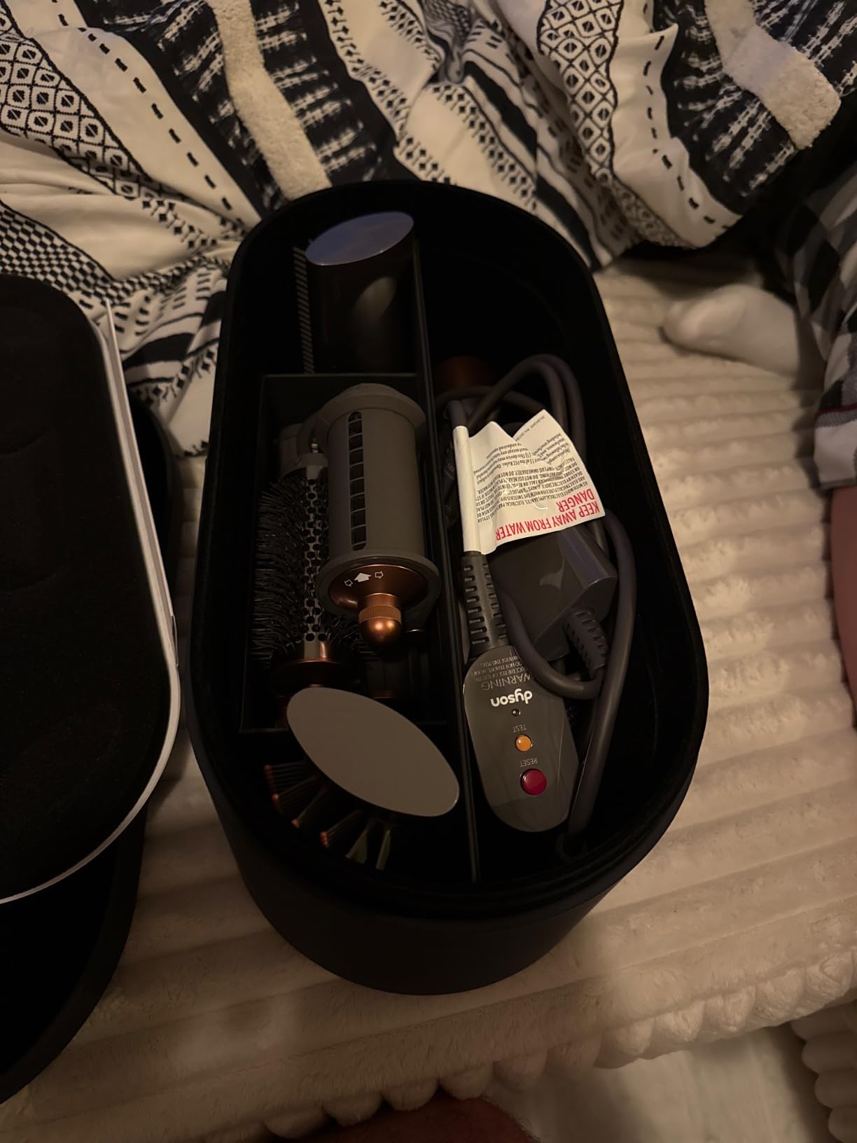 Dyson Airwrap™ Multi-Styler Complete Long customer photo 2