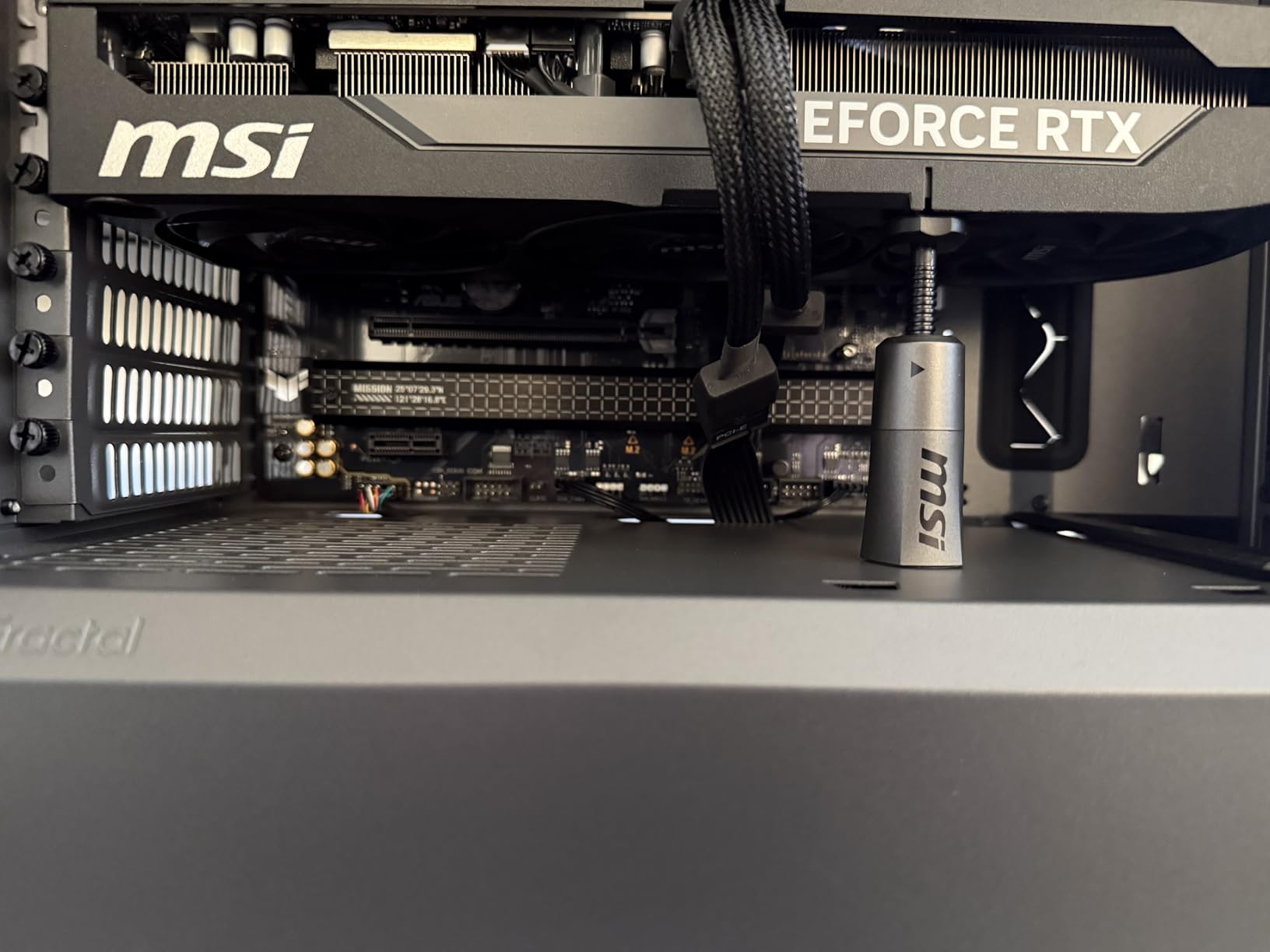 ASUS TUF Gaming B650-PLUS WiFi AMD B650 AM5 Ryzen Desktop 9000 8000 and 7000 ATX Motherboard, 14 Power Stages, PCIe 5.0 M.2, DDR5 Memory, WiFi 6 and 2.5 Gb Ethernet, USB4 Support Aura Sync customer photo 2