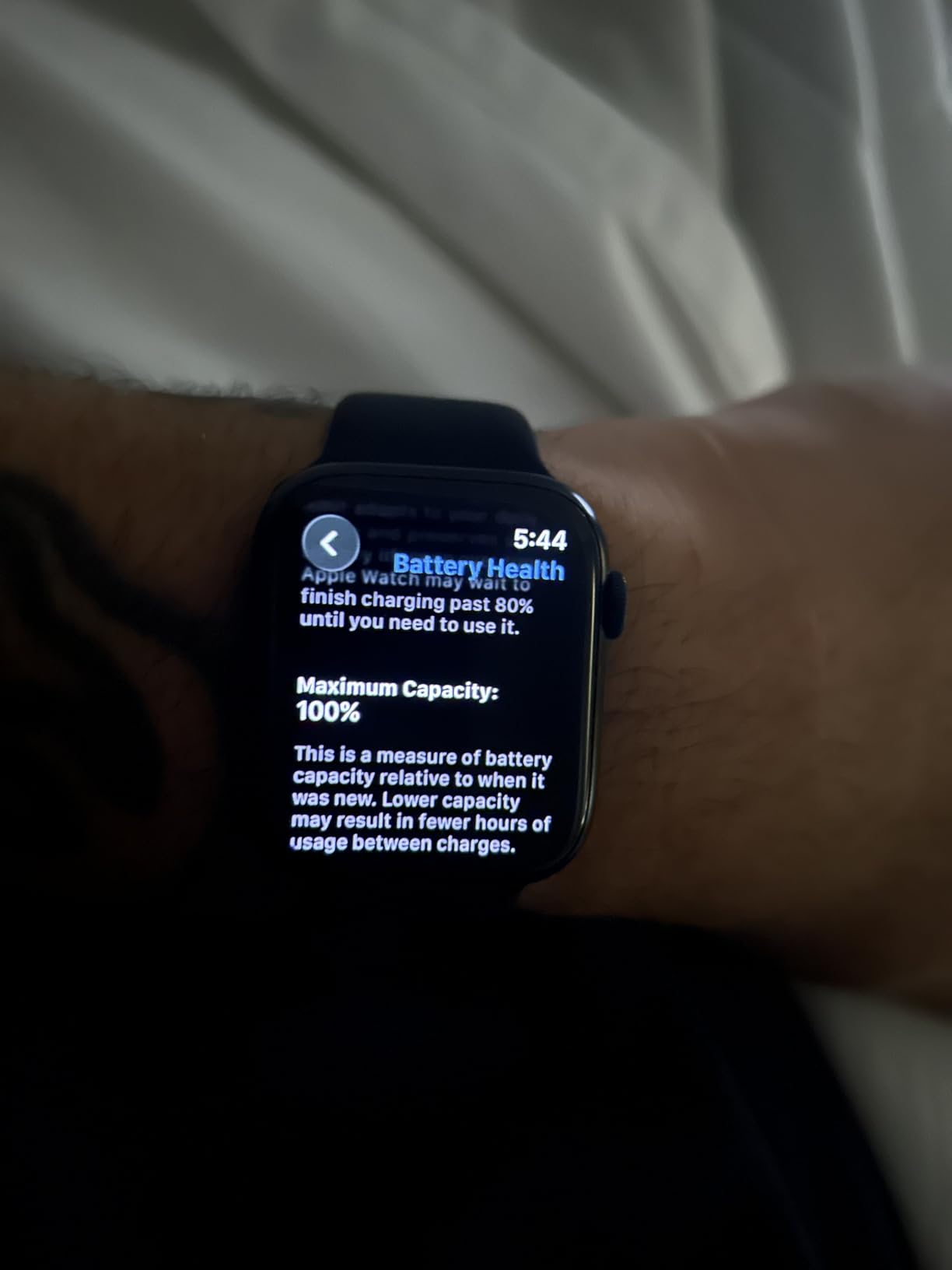 Apple Watch Series 8 [GPS, 45mm] - Midnight Aluminum Case with Midnight Sport Band, M/L (Renewed) customer photo 1