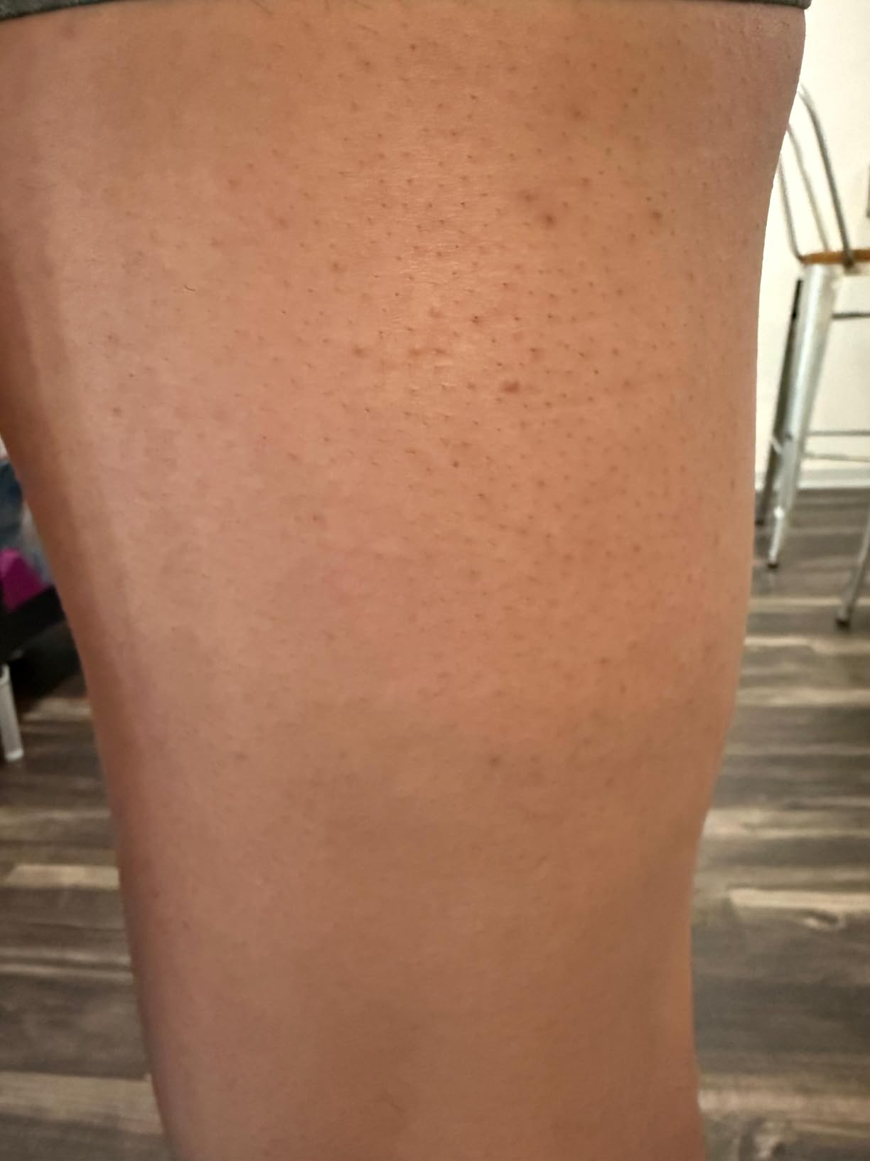 Philips Norelco One 360 Hybrid Face, Electric Beard Trimmer and Shaver, with 360 Technology, 1x 360 for Face, 5in1 Adjustable Comb, Model QP2724/90 customer photo 1