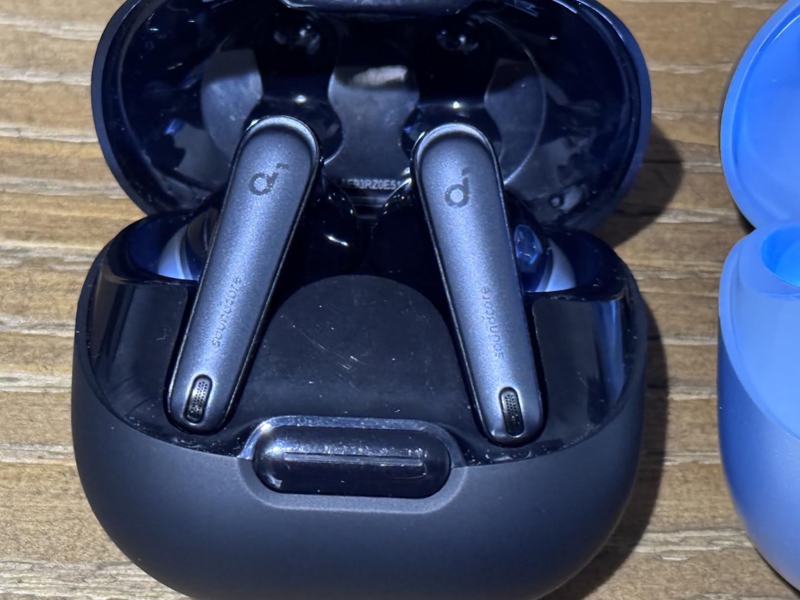 Soundcore by Anker Liberty 4 NC Wireless Earbuds, 98.5% Noise Reduction, Adaptive Noise Cancelling to Ears and Environment, Hi-Res Sound, 50H Battery, Wireless Charging customer photo 2