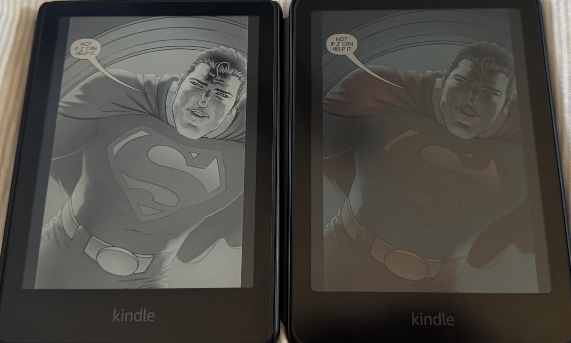 Amazon Kindle Colorsoft 16 GB (newest model) - With color display and adjustable warm light - No Ads - Black customer photo 2