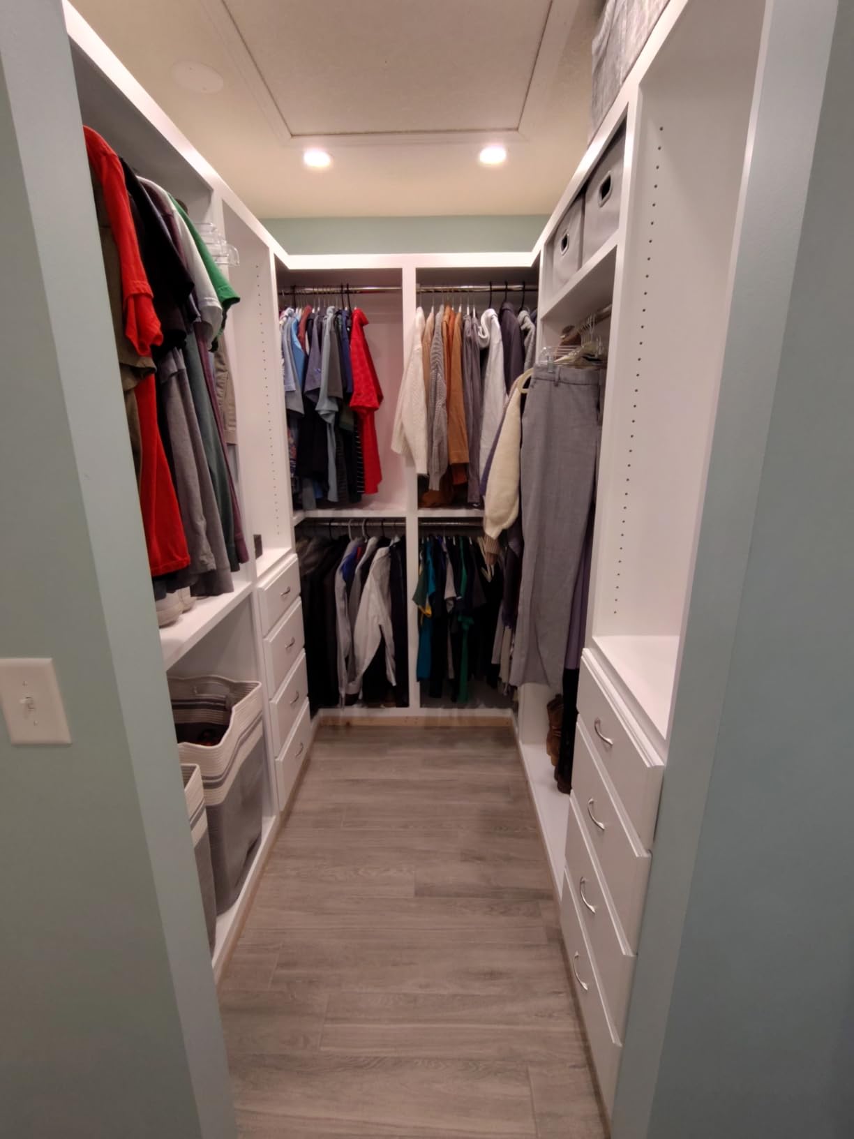 BOSCH GTS15-10 10 Inch Portable Jobsite Table Saw with Gravity-Rise Wheeled Stand, 15 Amp, 32-1/8 Inch Rip Capacity, 4 HP customer photo 1