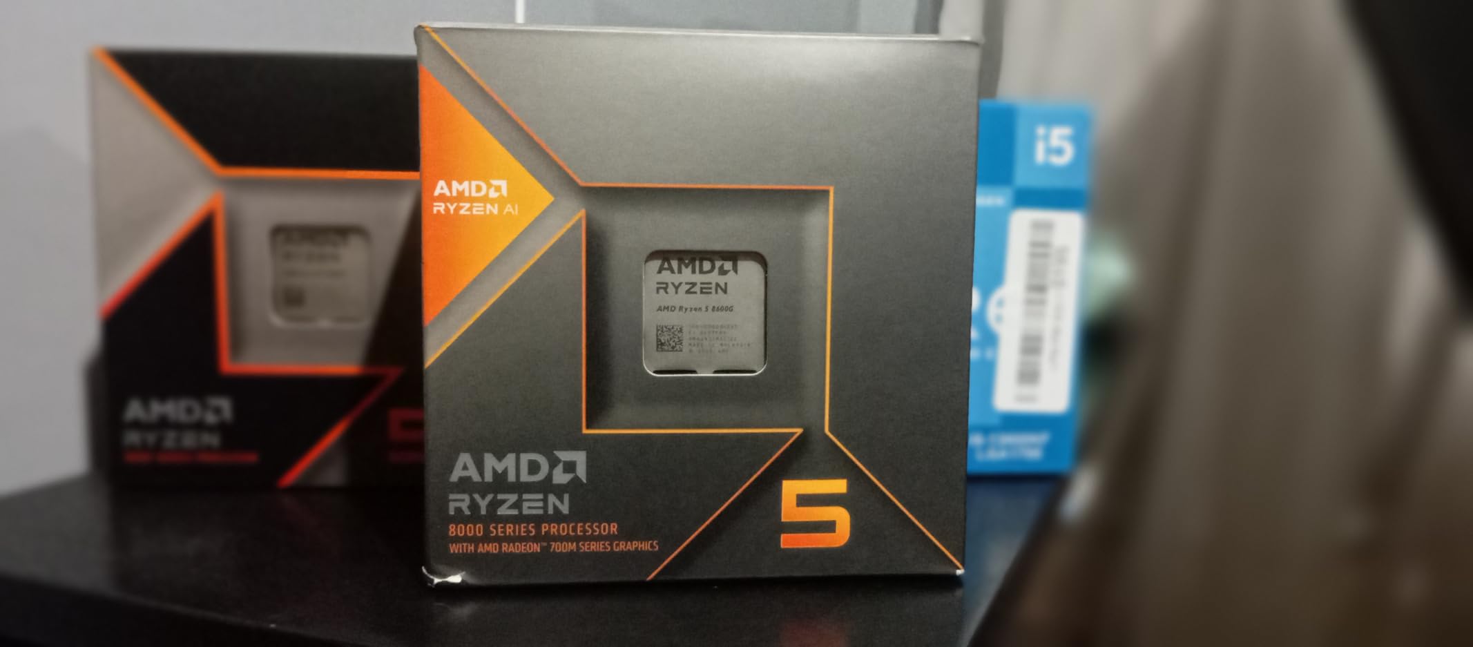 AMD Ryzen 5 8600G customer photo 1