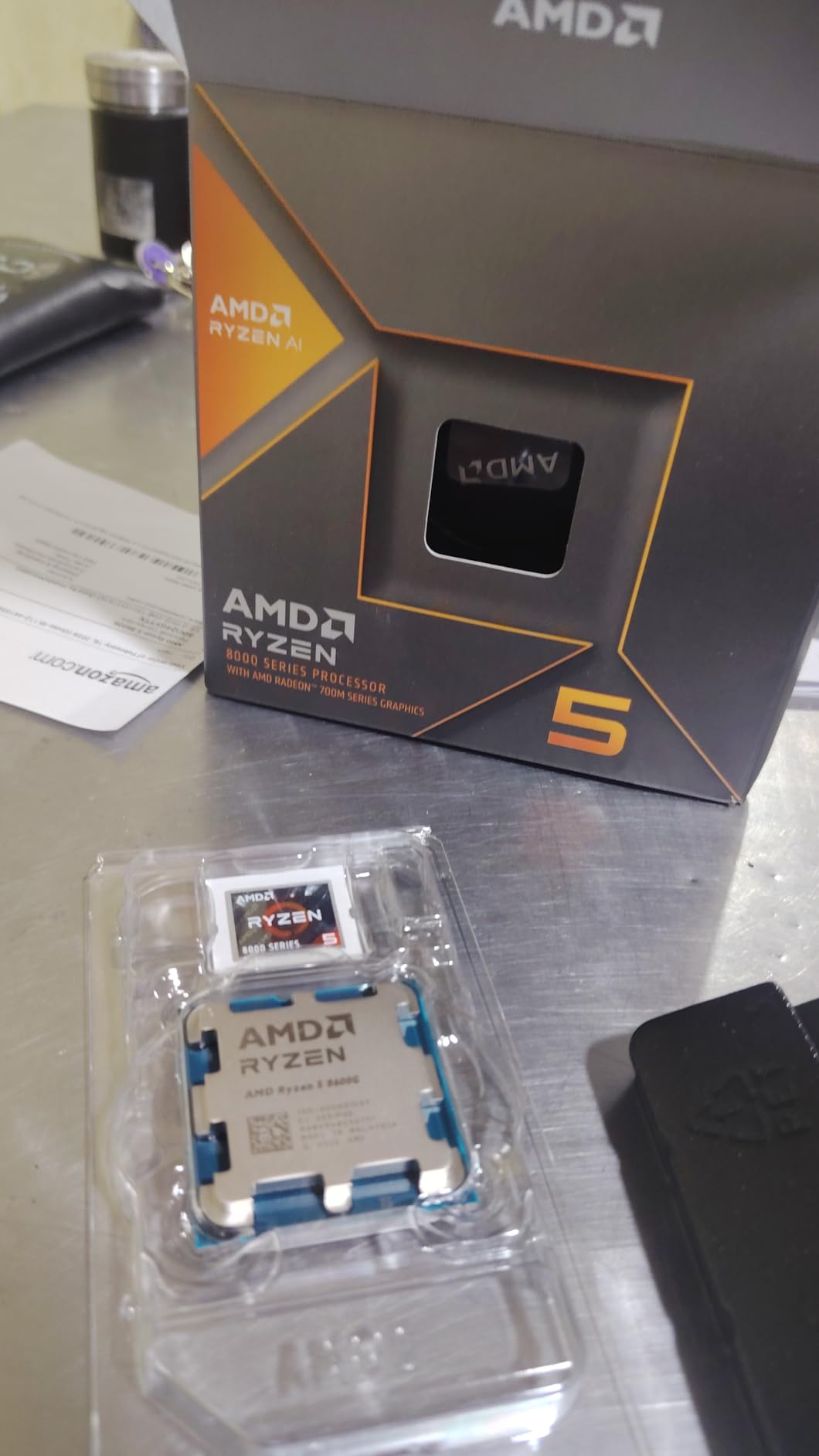 AMD Ryzen 5 8600G customer photo 2