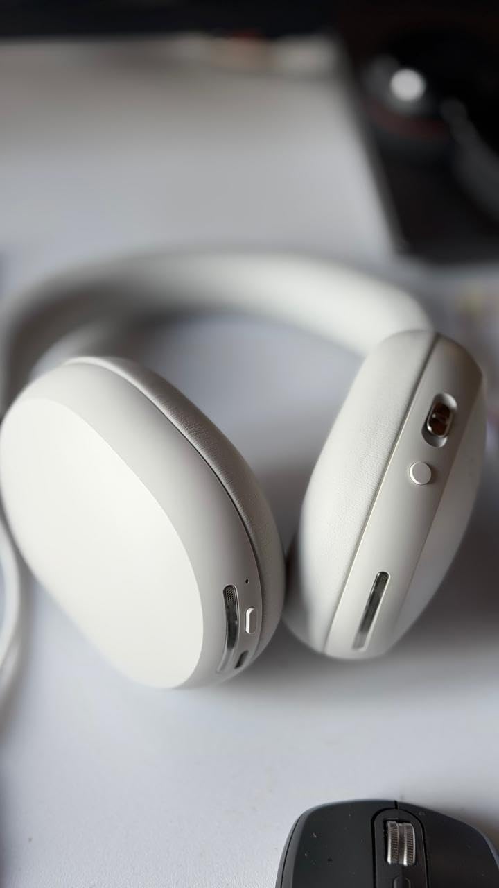 Sonos Ace - Noise Cancelling Wireless Over-Ear Headphones with Bluetooth, 30-Hour Battery Life, Spatial Audio, Dolby Atmos, Dynamic Head Tracking - White customer photo 2