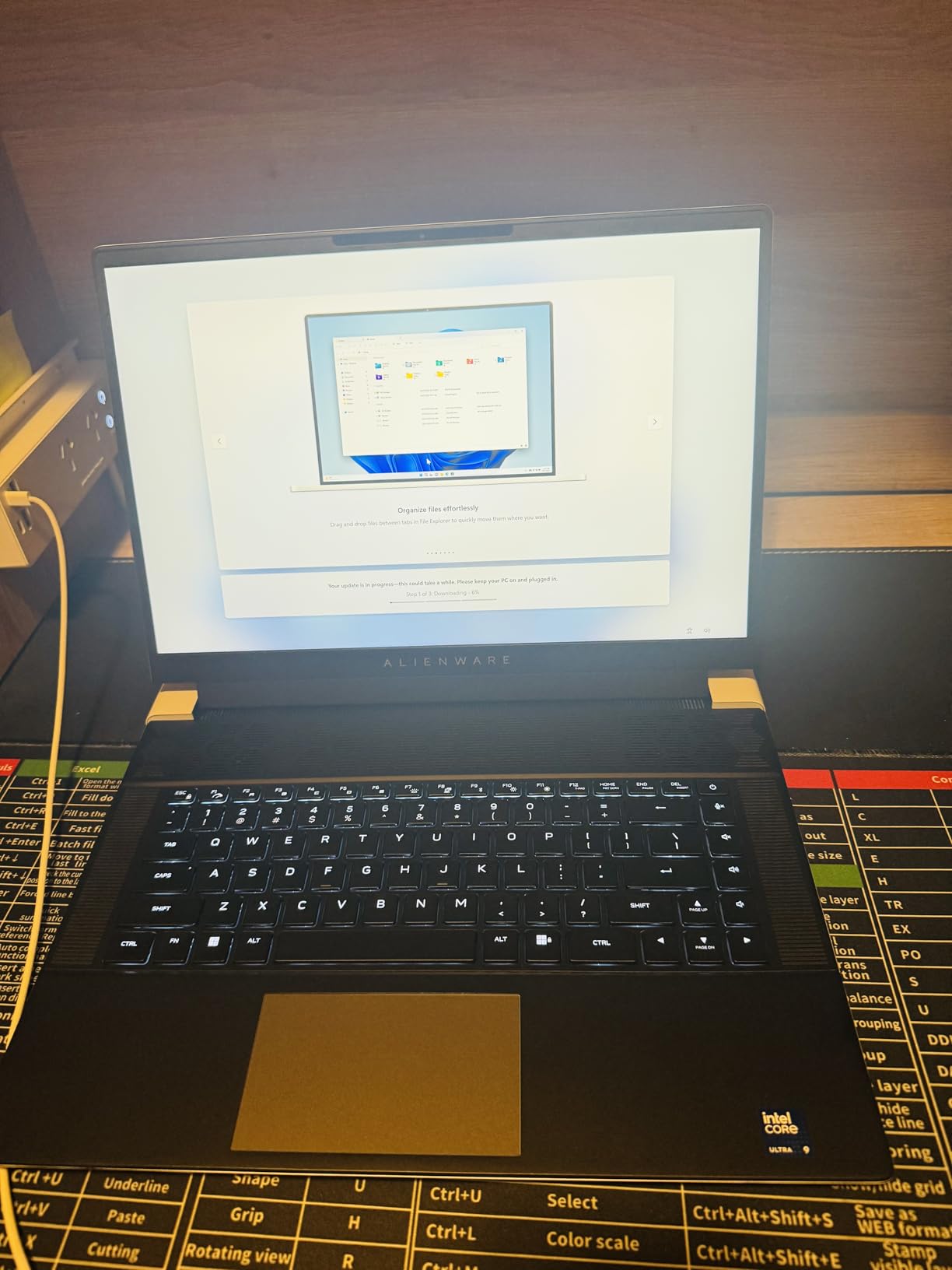 Alienware X16 R2 Gaming Laptop - 16-inch QHD+ 240Hz 3ms Display, Intel Core Ultra 7-155H, 16GB LPDDR5X RAM, 1TB SSD, NVIDIA GeForce RTX 4070 8GB GDDR6, Windows 11 Home, Onsite Service - Lunar Silver customer photo 1