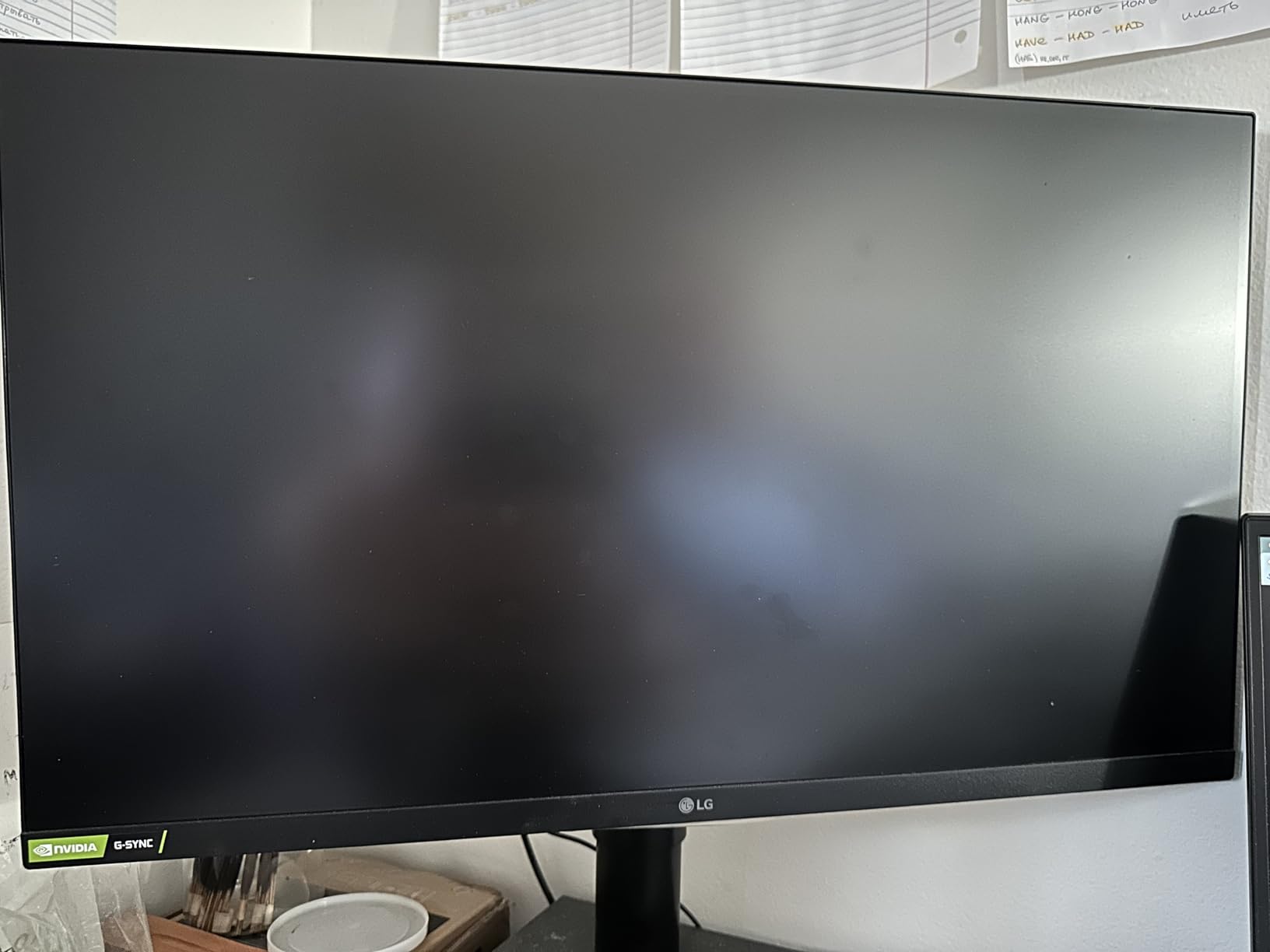 LG 32GS60QC-B Ultragear 32-inch Curved Gaming Monitor QHD (2560x1440) 180Hz 1ms 1000R AMD FreeSync HDR10 HDMIx2 DisplayPort Borderless Design Black Stabilizer DAS Crosshair FPS Counter customer photo 1