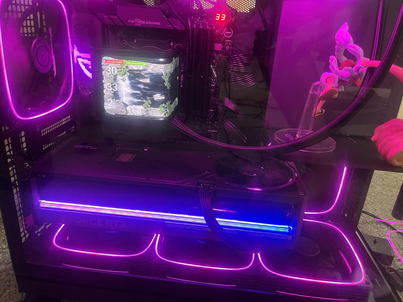 Ryzen 9 9950X 16-Core, 32-Thread Unlocked Desktop Processor customer photo 1