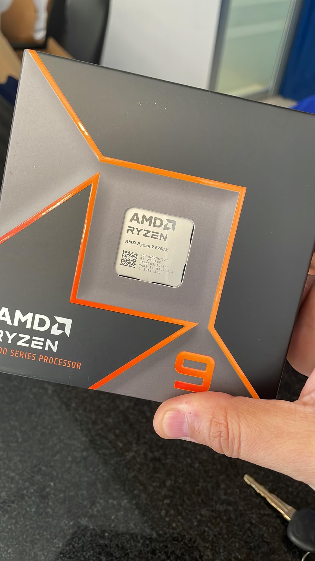 Ryzen 9 9950X 16-Core, 32-Thread Unlocked Desktop Processor customer photo 2