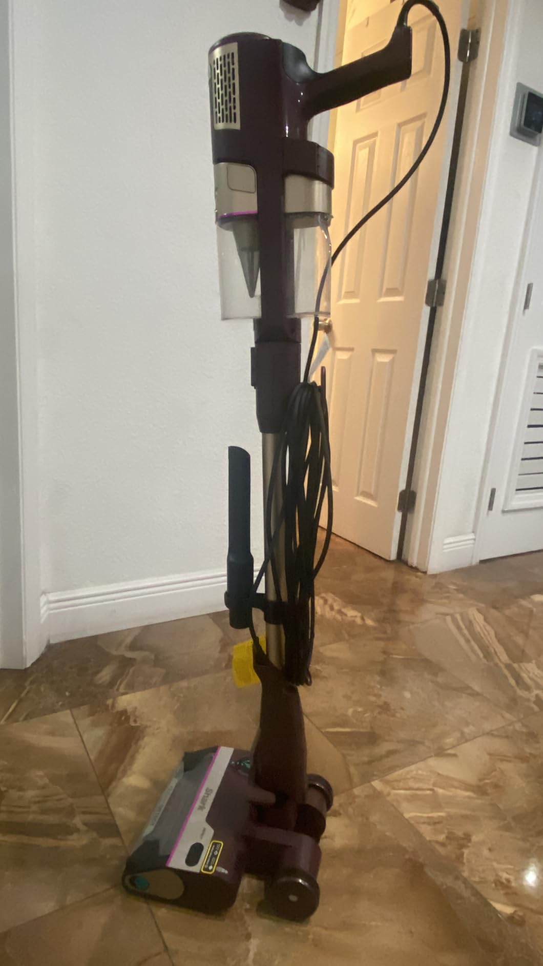 POWERDETECT Ultra-Light Corded Stick Vacuum with DuoClean Technology, Self-Cleaning Brushroll for No Hair Wrap, Anti-Allergen Complete Seal, and Odor Neutralizer Technology, HZ4002 customer photo 1