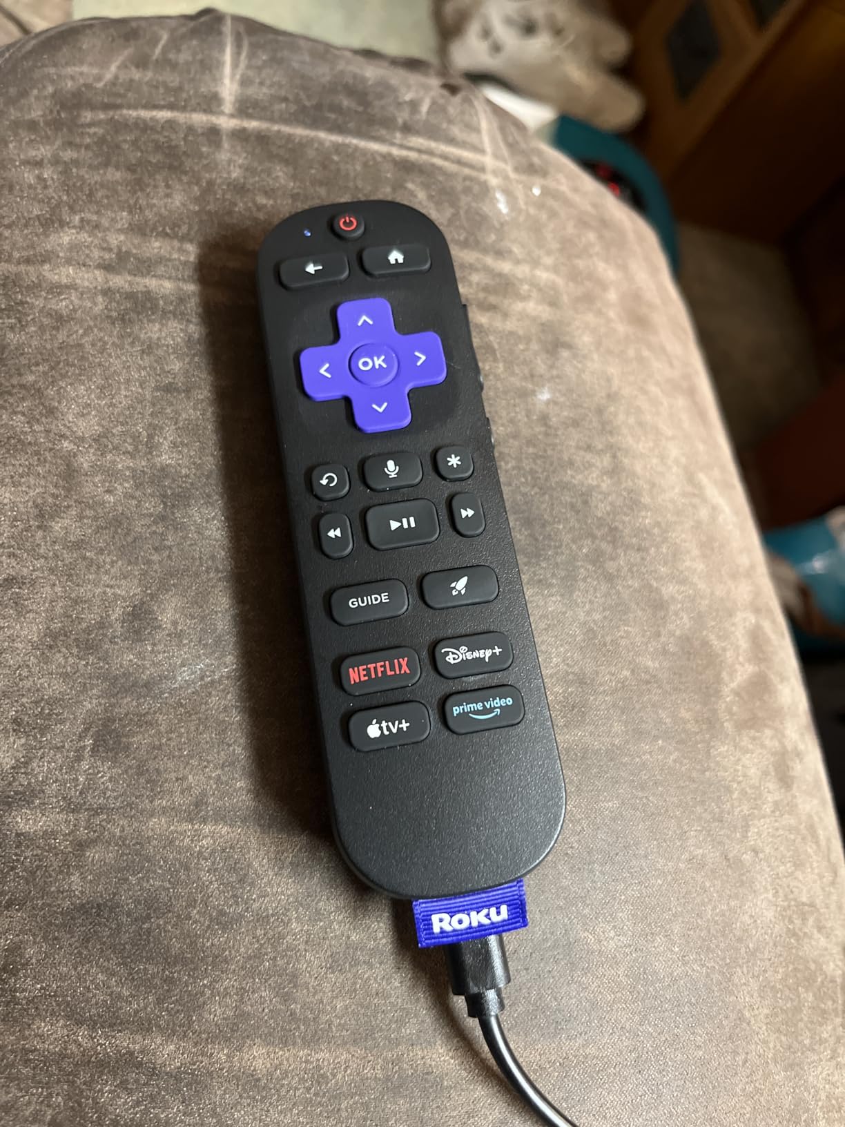 Ultra - Ultimate Streaming Player - 4K Streaming Device for TV with HDR10+, Dolby Vision & Atmos - Bluetooth & Wi-Fi 6- Rechargeable Voice Remote Pro with Backlit Buttons - Free & Live TV customer photo 2