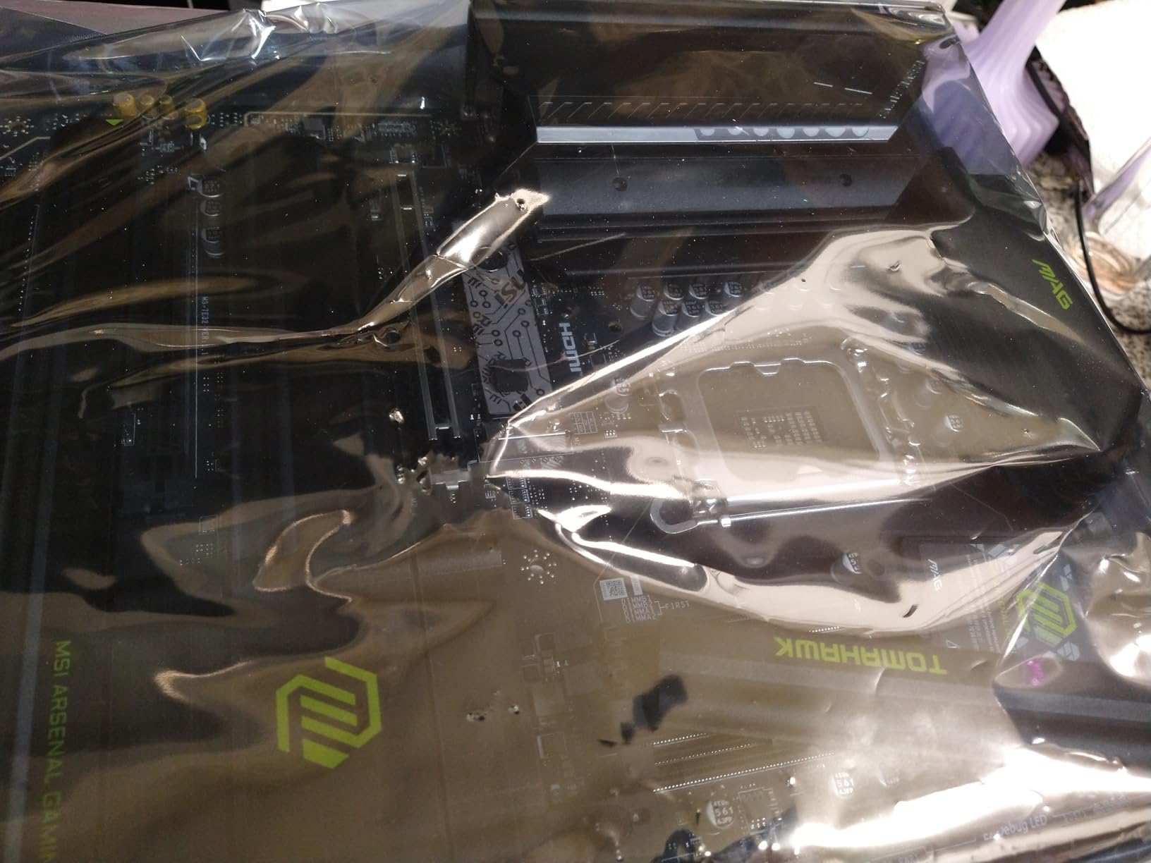 MSI MAG Z890 Tomahawk WiFi Gaming Motherboard (Supports Core Ultra Series 2 Intel Processors, LGA 1851, DDR5, PCIe 5.0, M.2, SATA, 5Gbps LAN, USB Type-C, Wi-Fi 7, Bluetooth 5.4, Thunderbolt 4, ATX) customer photo 1