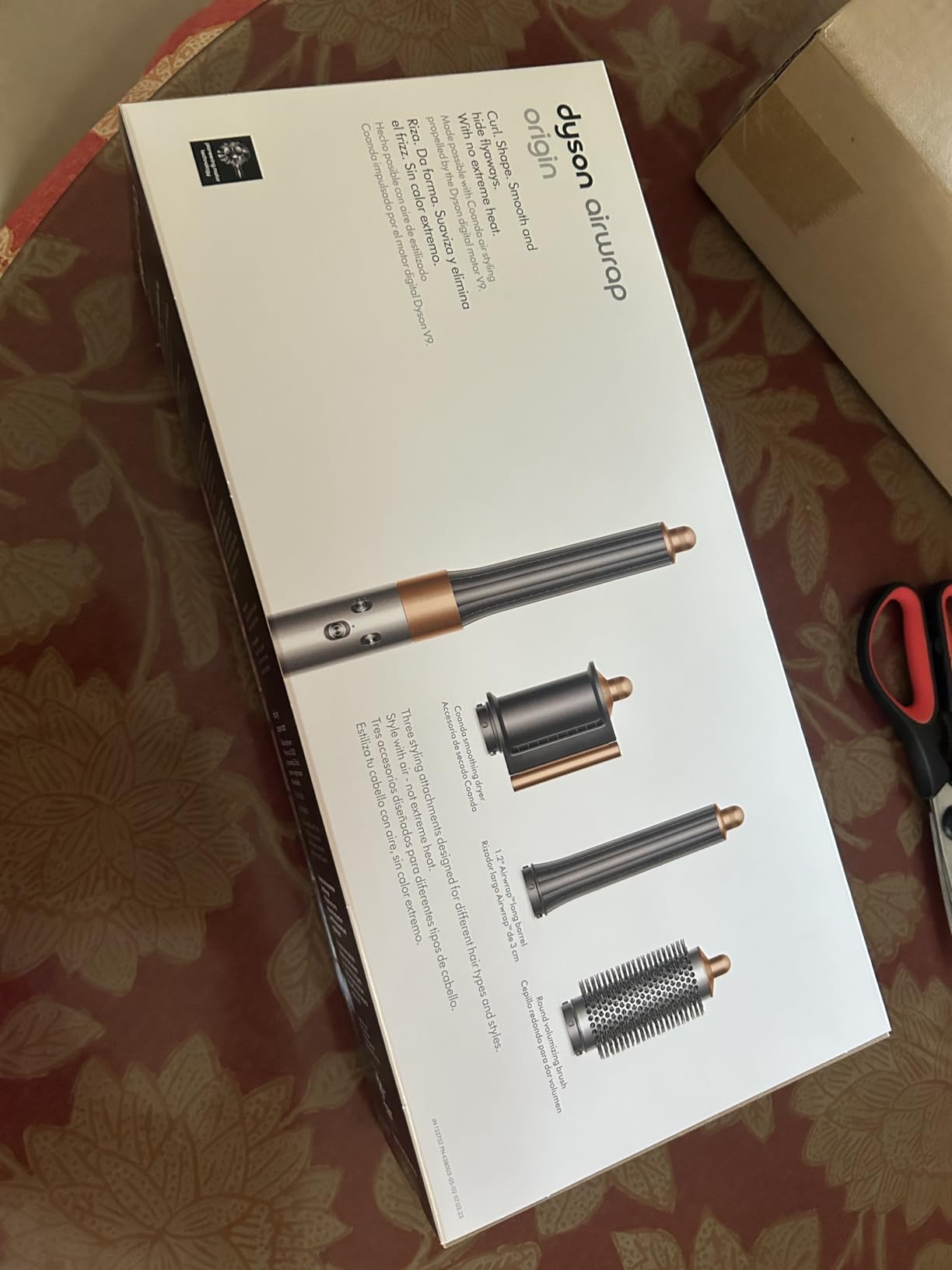 Dyson Airwrap™ Origin Multi-Styler, No Heat Damage customer photo 1