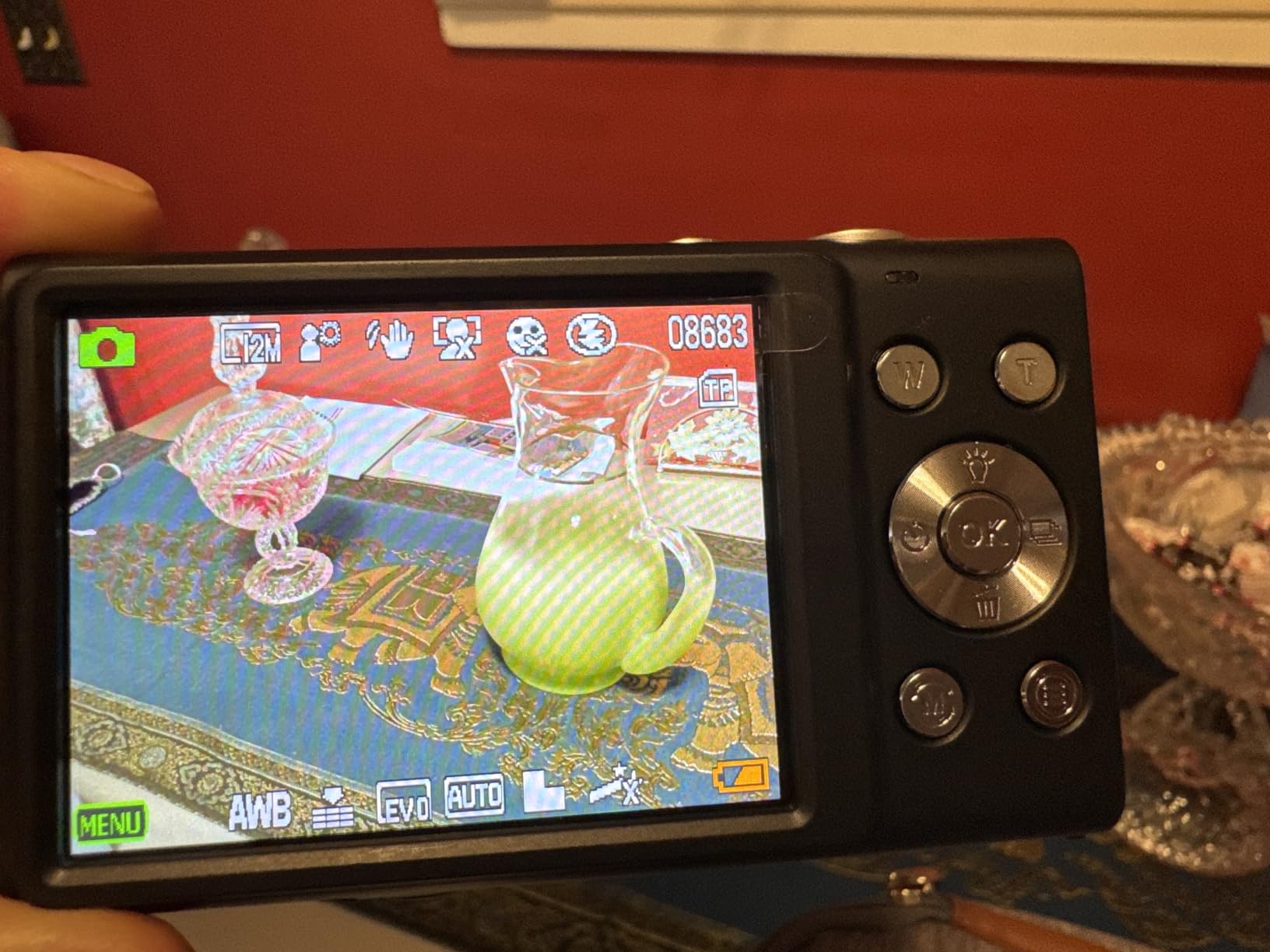 Digital Camera,Autofocus 4K Vlogging Camera for Photography with 32GB Card,48MP Portable Compact Point and Shoot Digital Camera for Teens Adult Beginner with 16X Zoom,Anti-Shake,2 Batteries(White) customer photo 2