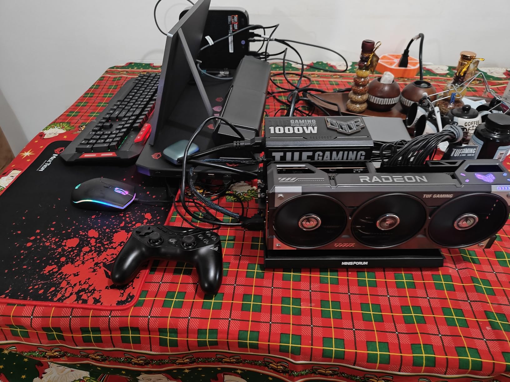 MINISFORUM DEG1 eGPU Dock, External GPU Docking Station for RTX 4090, AMD RX 7900 XTX, eGPU Enclosure Graphics Card Extension Support ATX/SFX Standard Power, Oculink Expansion Graphics Docking Station customer photo 1