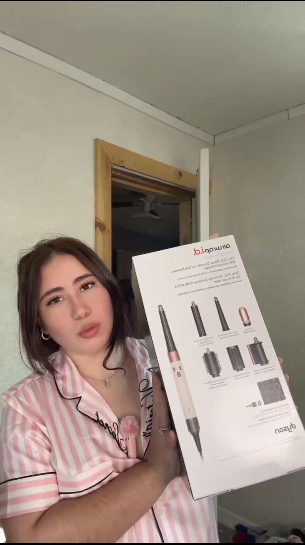 Dyson Airwrap i.d.™ Multi-Styler, Allure Winner, Bluetooth Connected customer photo 1