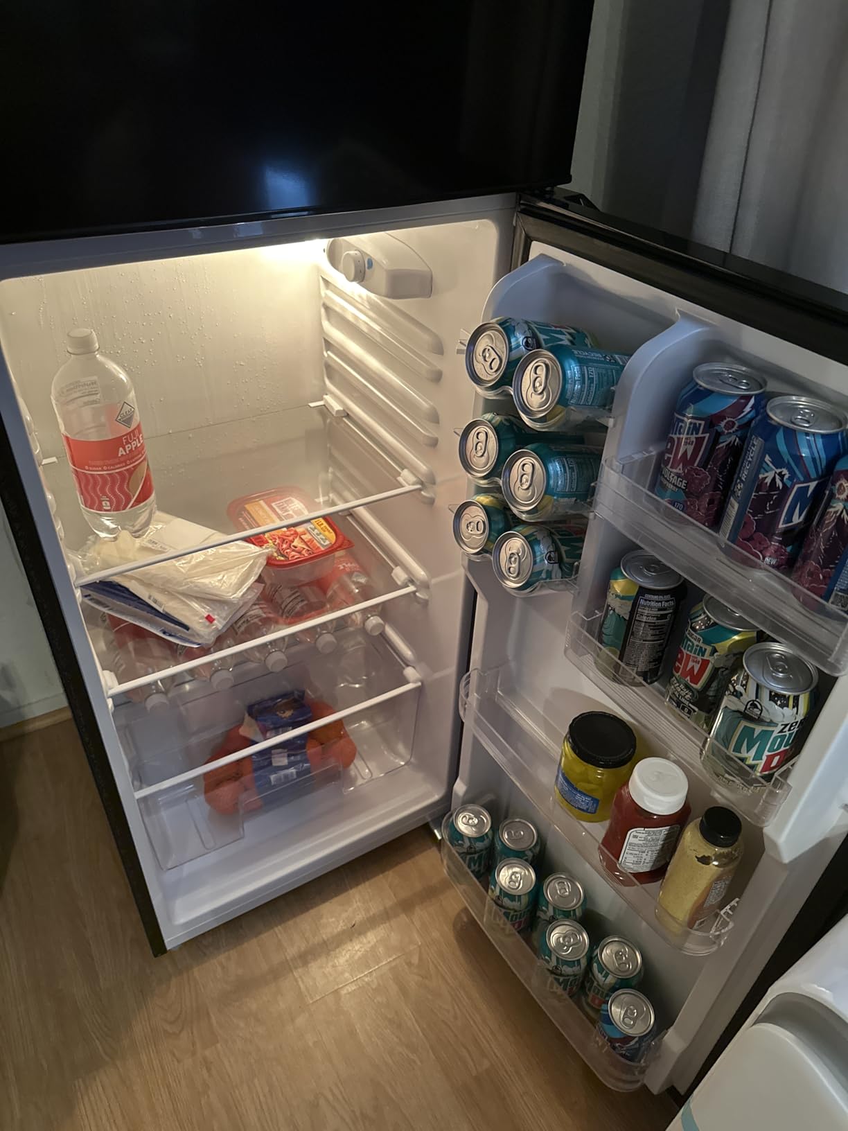 Upstreman 7.7 Cu.Ft. Refrigerator with Freezer, Double Door, Adjustable Thermostat, Large Capacity, Reversible Door Swing, Refrigerator for Apartment, Office, Dorm, Stainless (BD75) customer photo 1