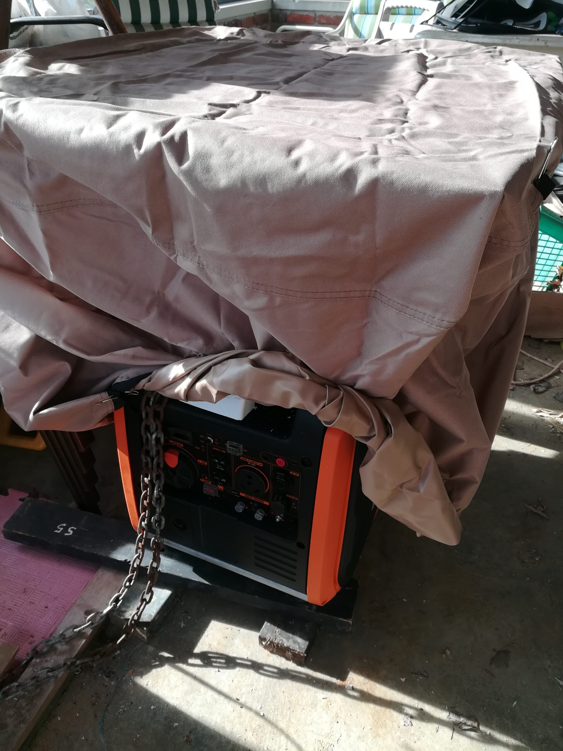 WEN 6800-Watt Dual Fuel RV-Ready Electric Start Portable Inverter Generator with Fuel Shut Off and CO Watchdog for Electric Vehicle Backup (DF680iX) customer photo 2