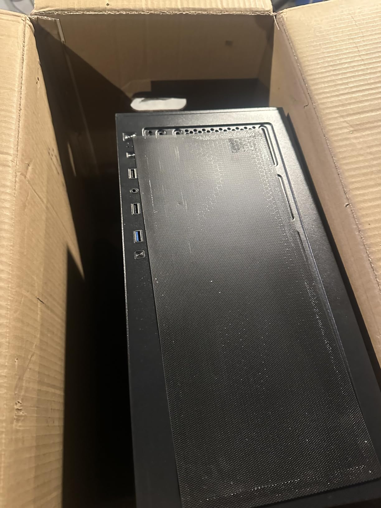 CyberPowerPC Gamer Xtreme VR Gaming PC, Intel Core i5-13400F 2.5GHz, GeForce RTX 5060 8GB, 16GB DDR5, 1TB PCIe 4.0 SSD, WiFi Ready & Windows 11 Home (GXiVR8060A40) customer photo 1