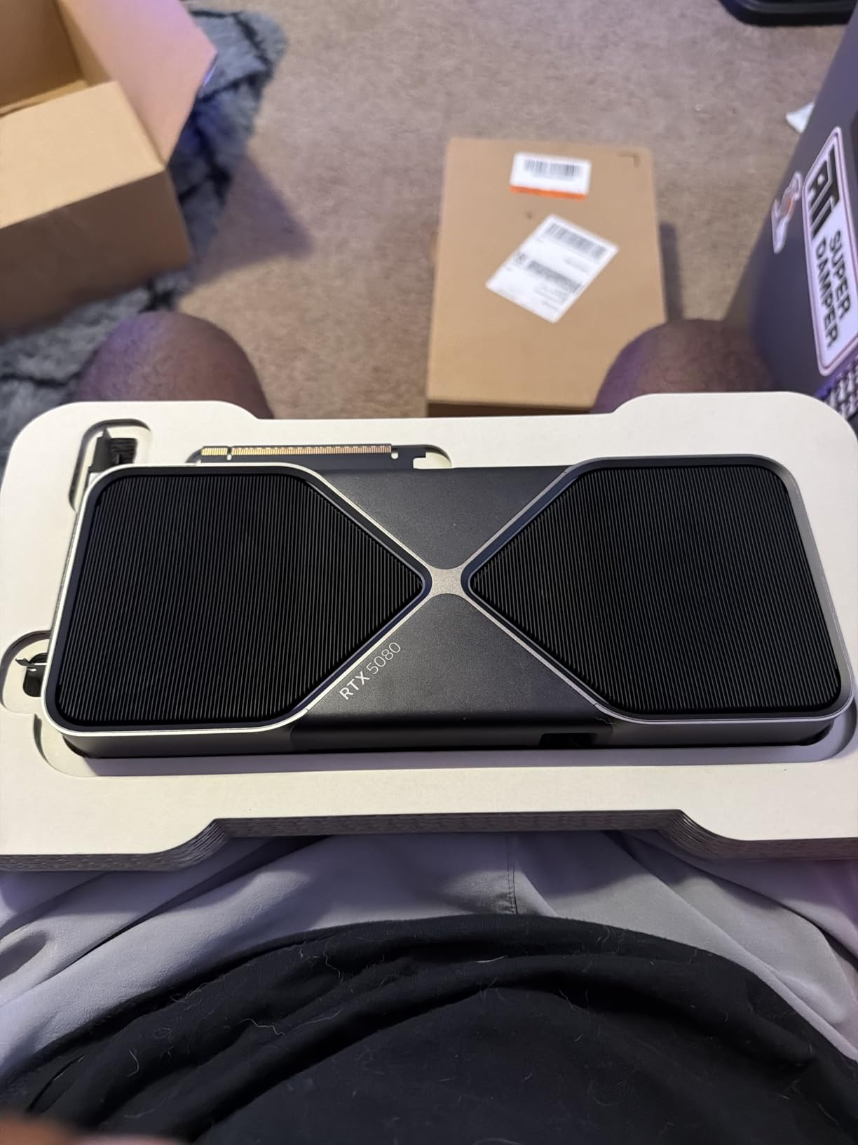 NVIDIA GeForce RTX 5080 Founders Edition customer photo 1